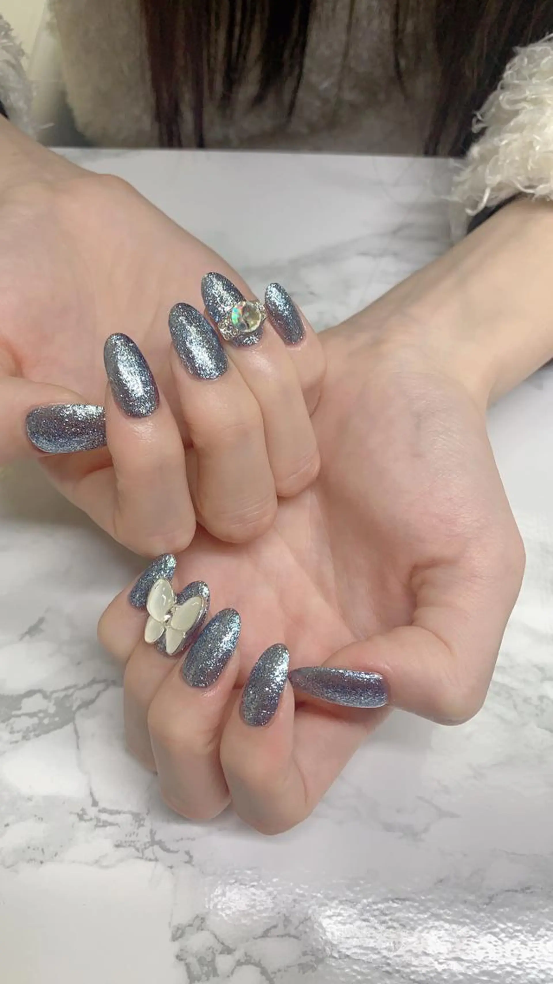 ネイル はな💎ネイル ワンホン、長さ出しのネイルデザイン