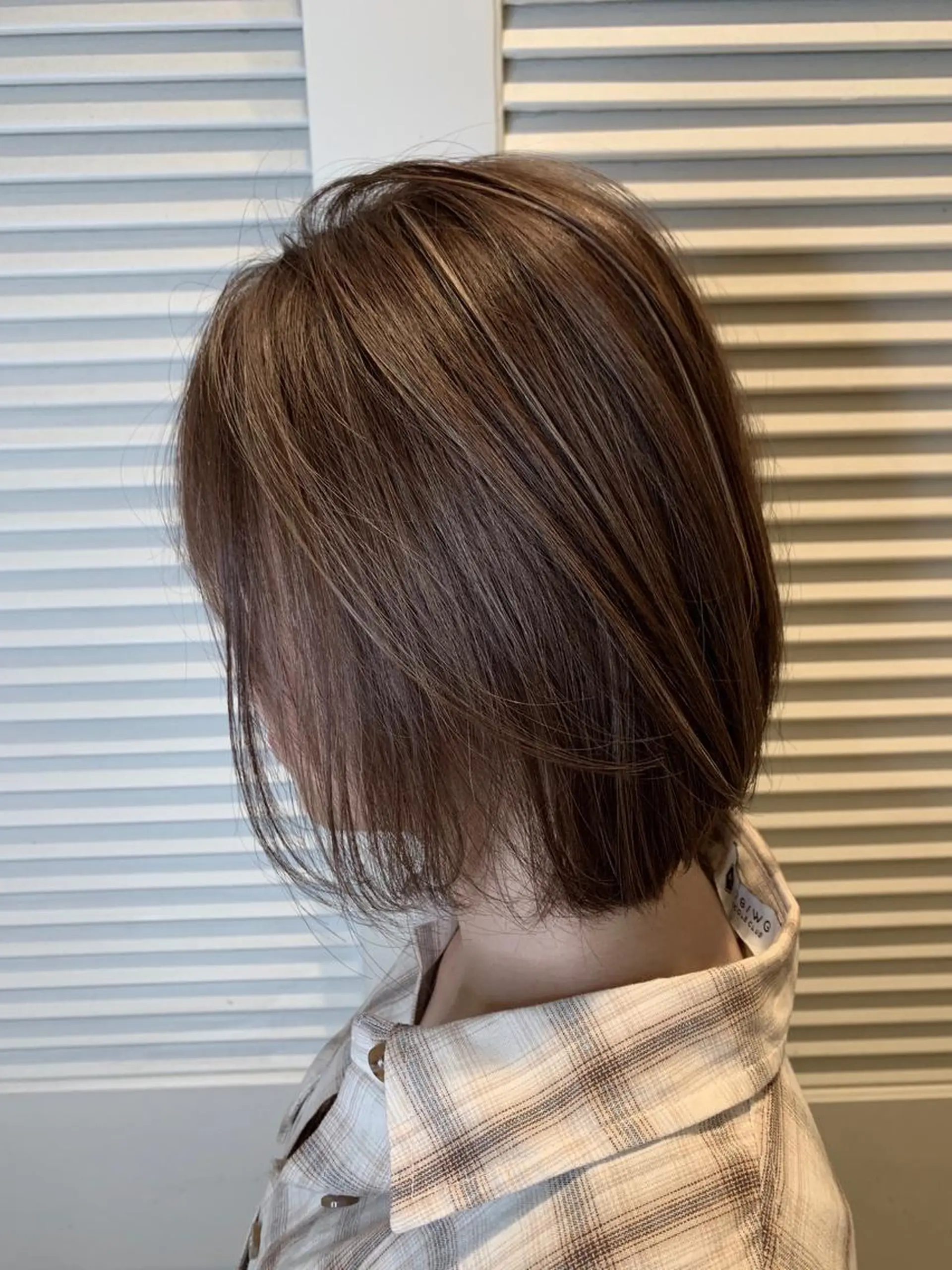 ミディアム ハイライト ヘアカラー トリートメント 渋谷ハイトーン/ デザインカラー阿部のヘアスタイル