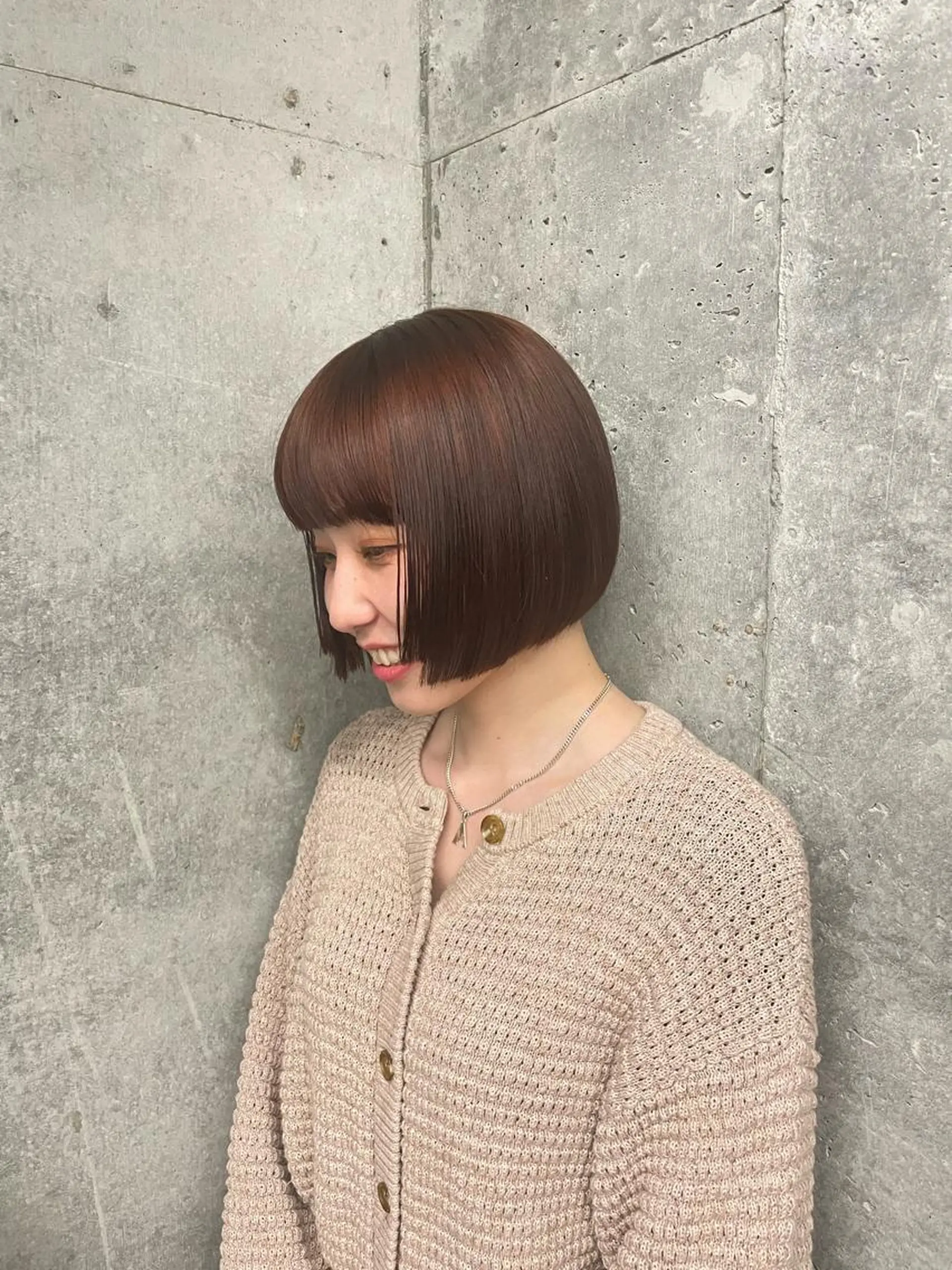 ミディアム ボブ カット 佐伯 和佳のヘアスタイル