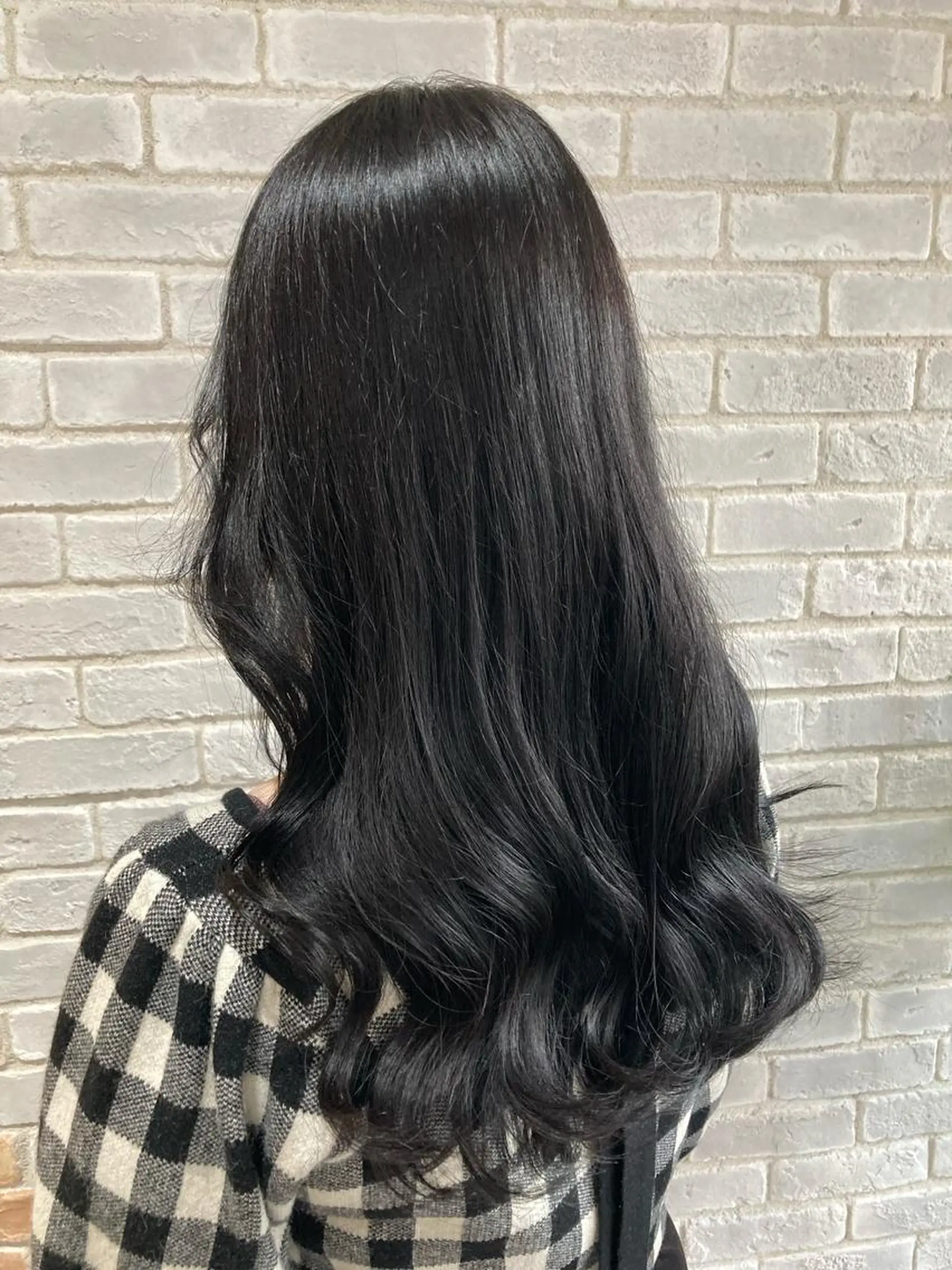 ロング カラー ヘアアレンジ 山﨑 まなかのヘアスタイル