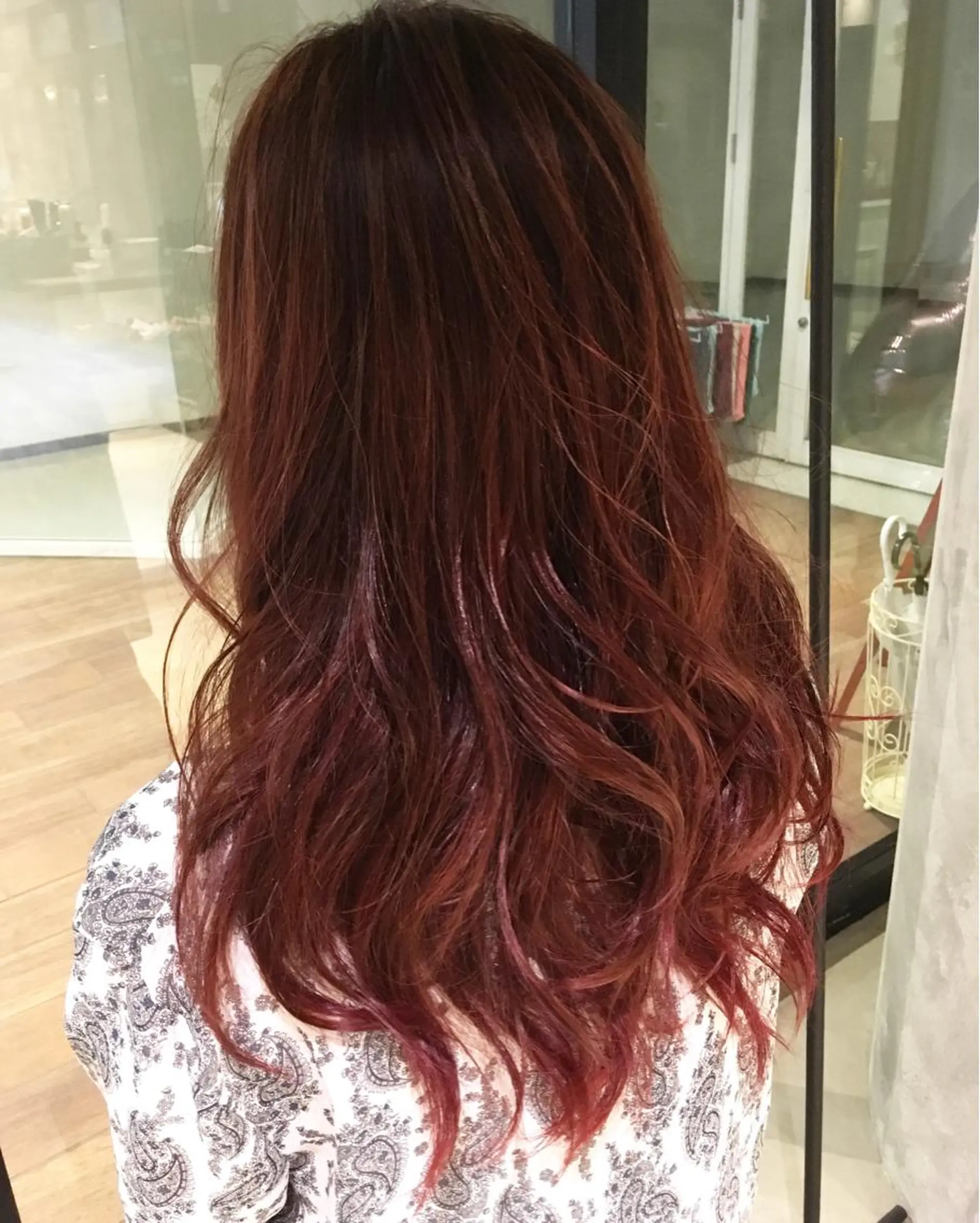 ロング カラー 國村 優のヘアスタイル