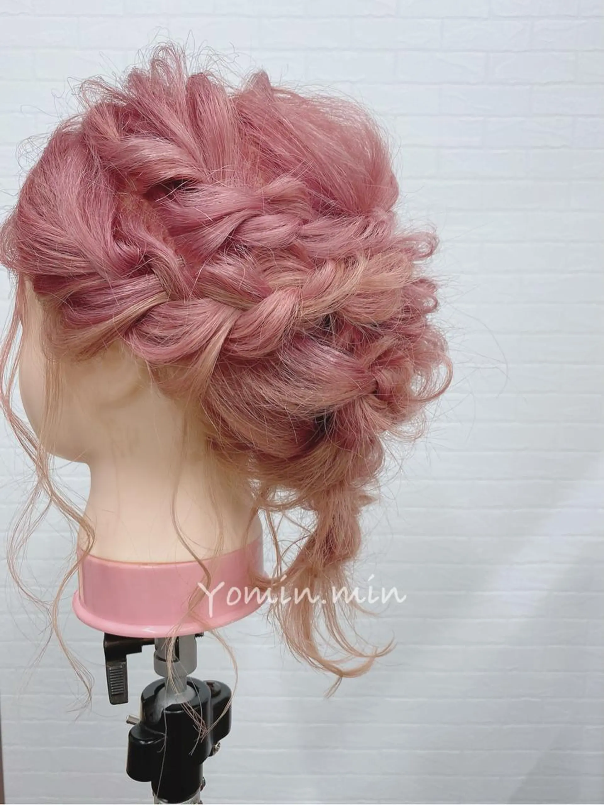 ミディアム ヘアアレンジ ヘアセット GRANLUSSO 〜グランルッソ駅前店所属・木口 嘉美のヘアスタイル