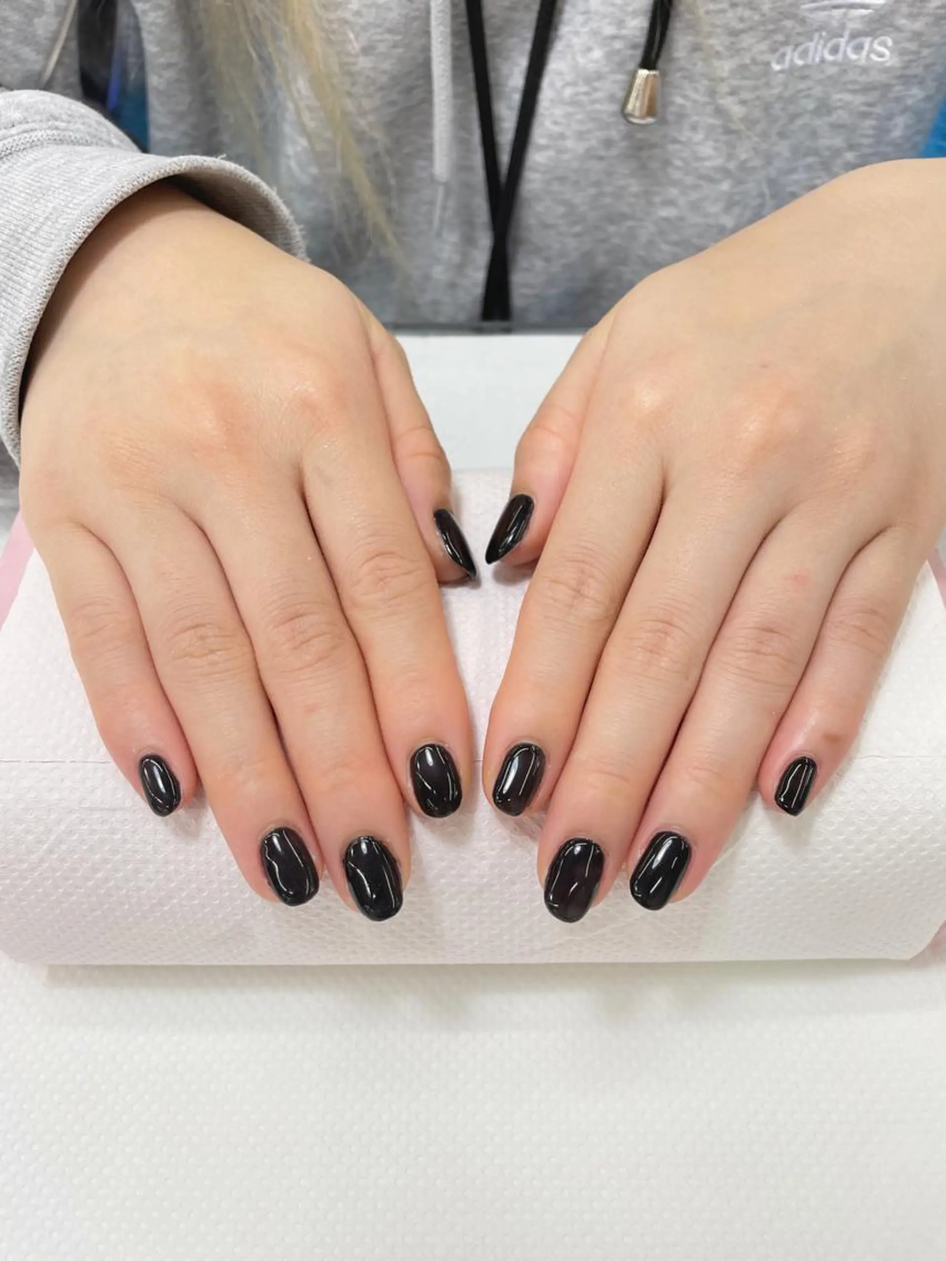 ネイル ジェルネイル ワンカラーネイル ハンドネイル ᴷᴬᵀᴬᴳᴵᴿᴵ🧸 【MAXKELLY】のネイルデザイン