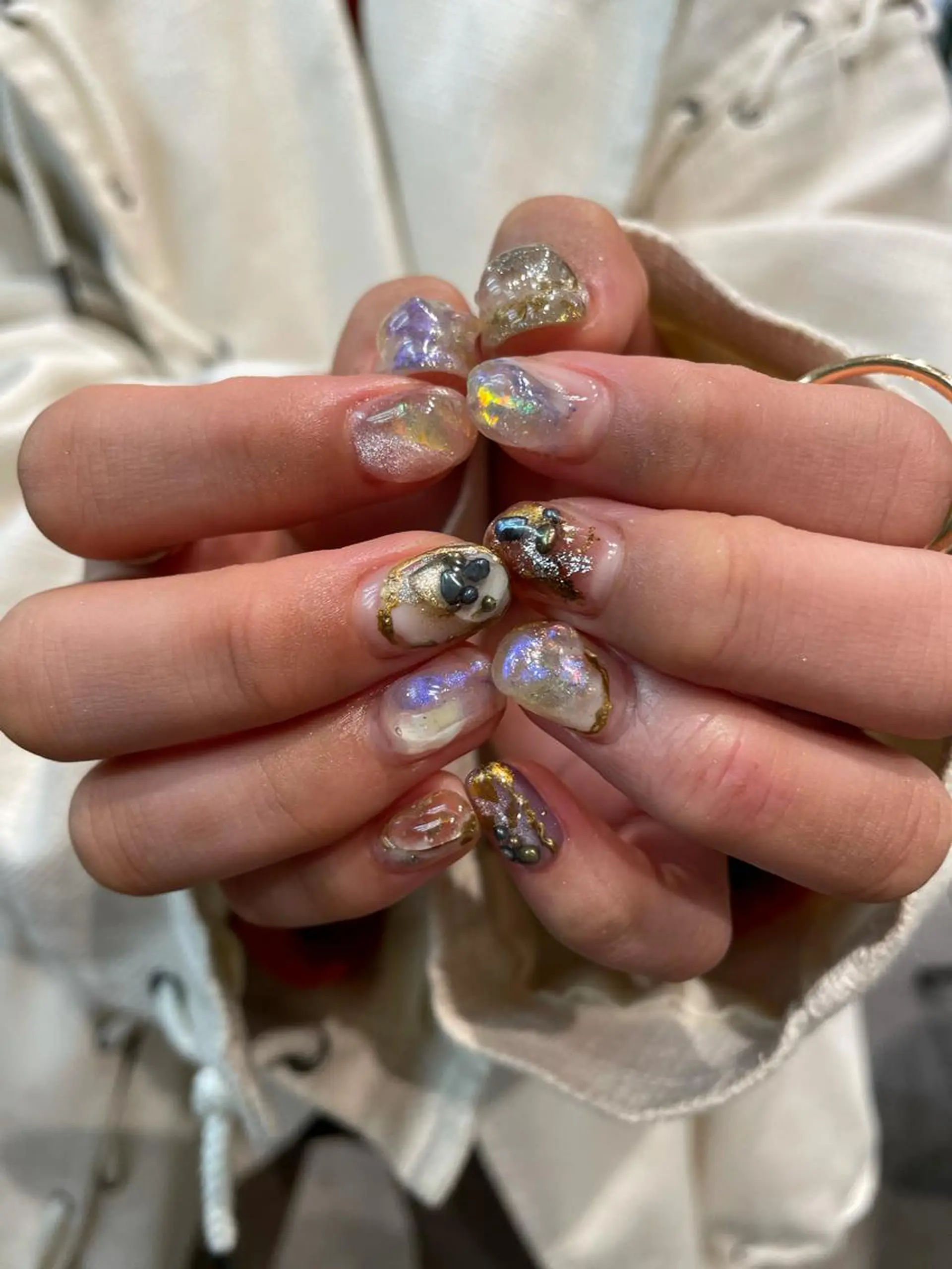 ネイル ニュアンスネイル ハンドネイル ナチュラル透明感🌱 小山美樹子のヘアスタイル