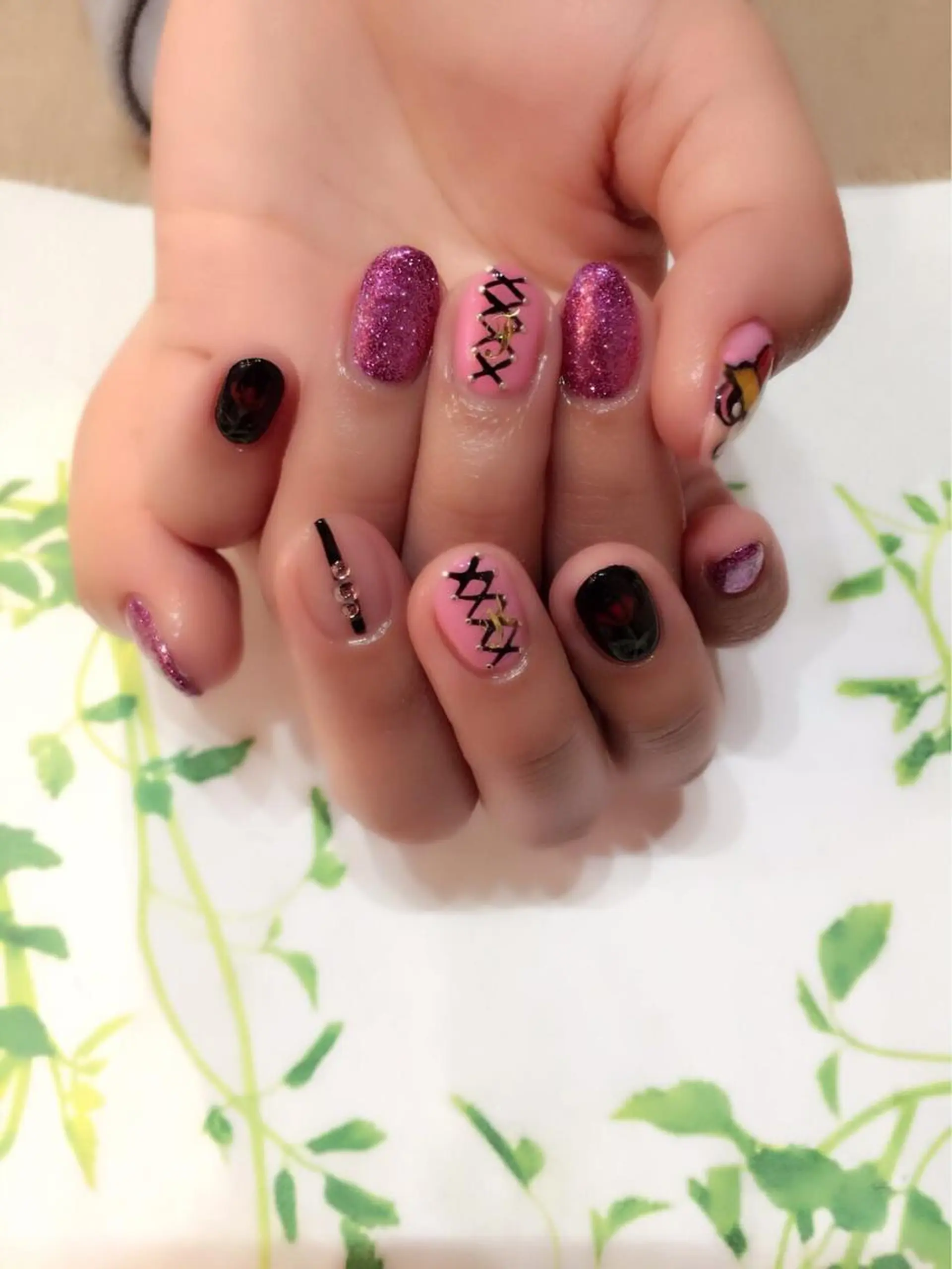 ネイル アートネイル ピンク a yakaのネイルデザイン