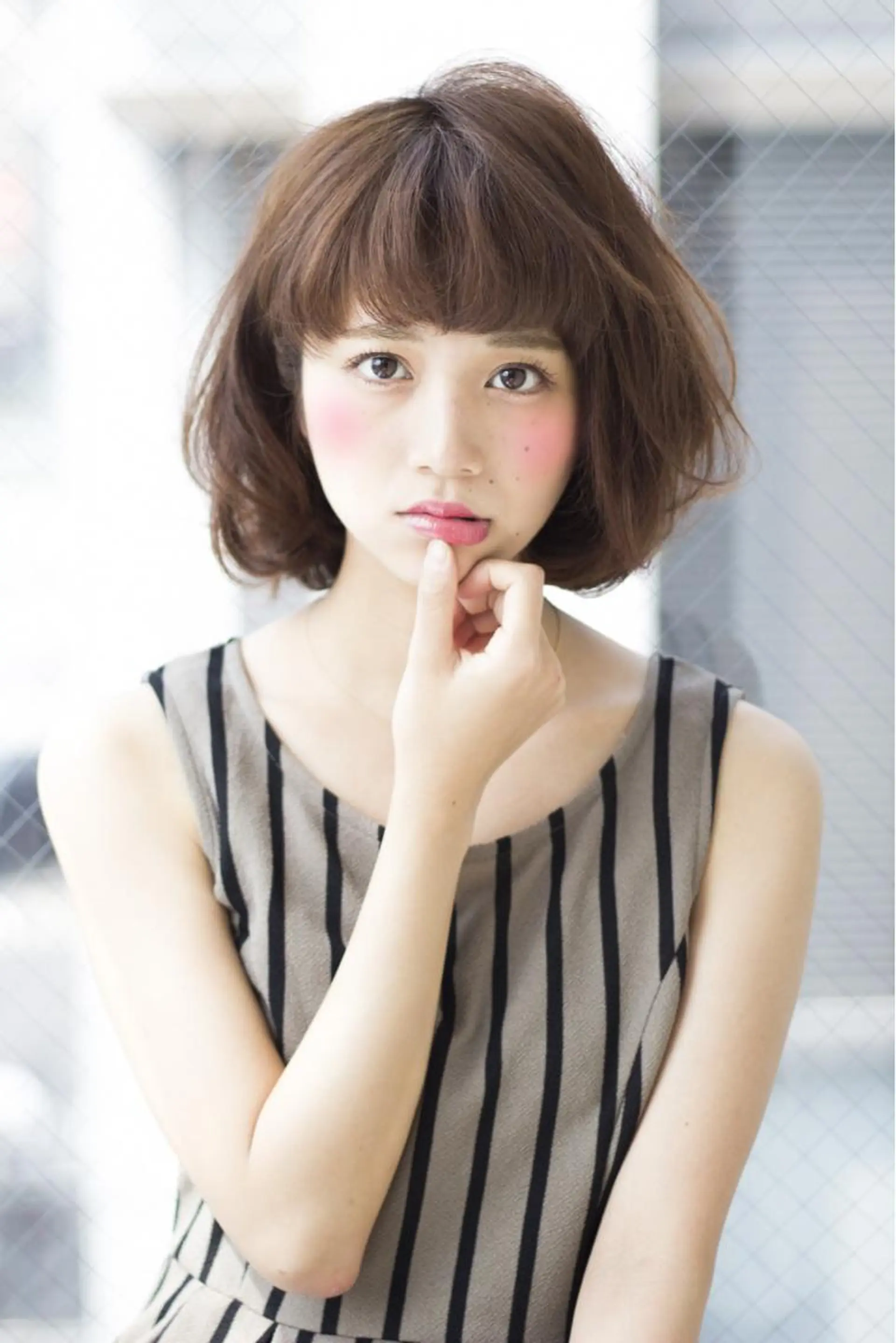 ショート アッシュ 外国人風カラー ハイライト カット ヘアカラー パーマ トリートメント Toiro 中目黒のヘアスタイル