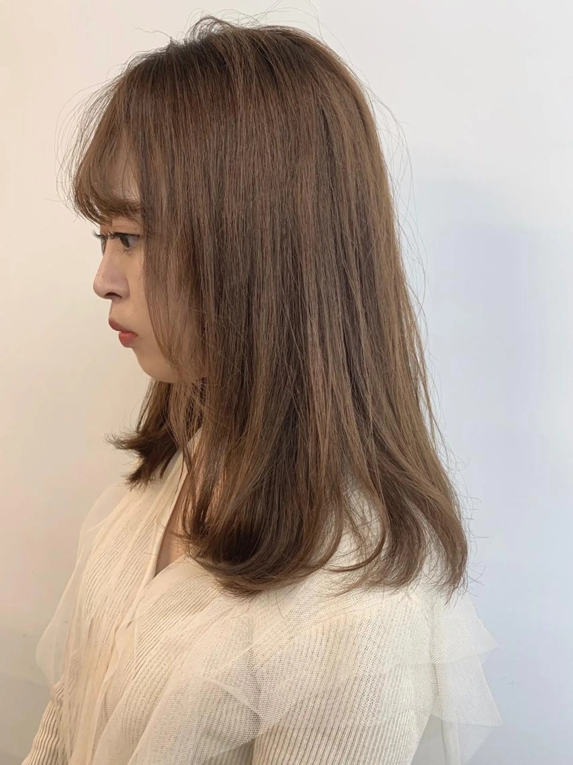 カラー 透明感/オリーブ/ グレージュ/YUKAのヘアスタイル