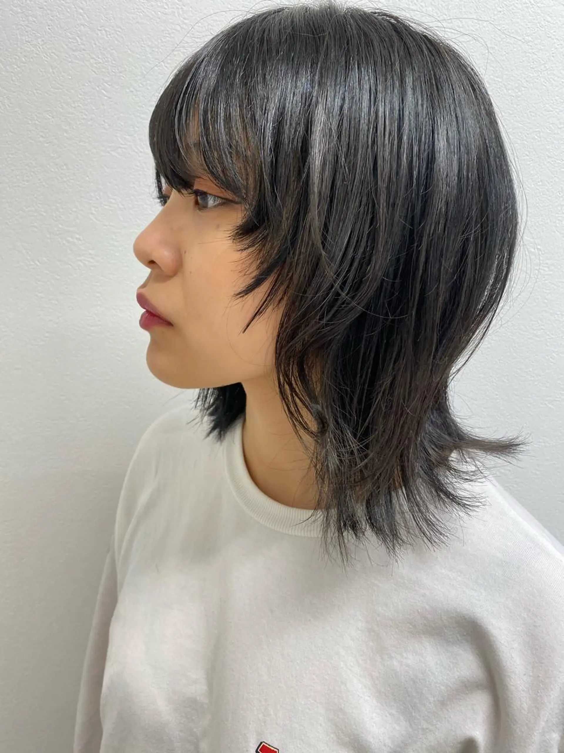 ミディアム 顔まわりレイヤー レイヤーカット 西山梨々【12/1〜 産休を頂きます🎀】のヘアスタイル