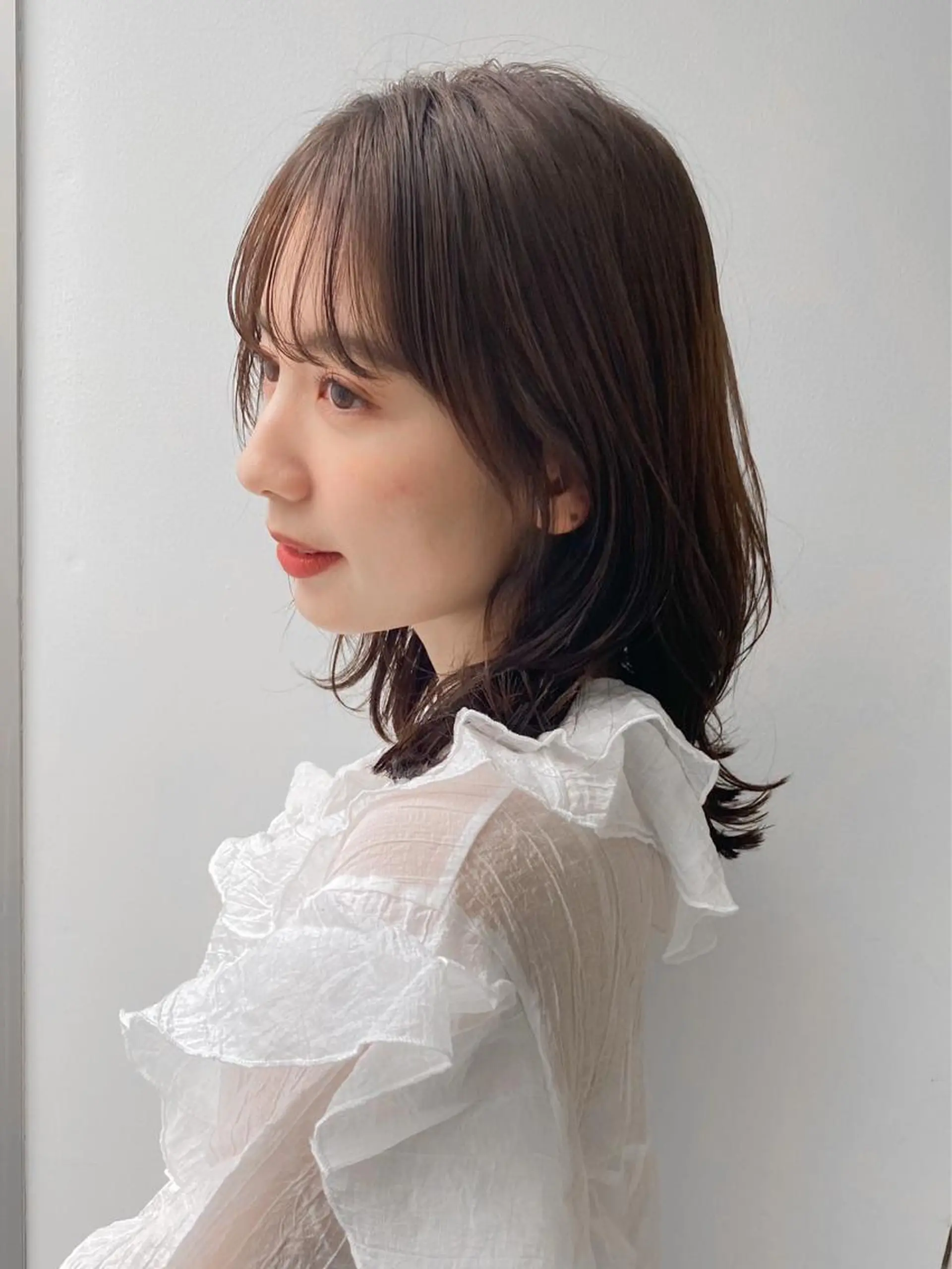 ミディアム Agnos青山所属・鈴木 里奈のヘアスタイル