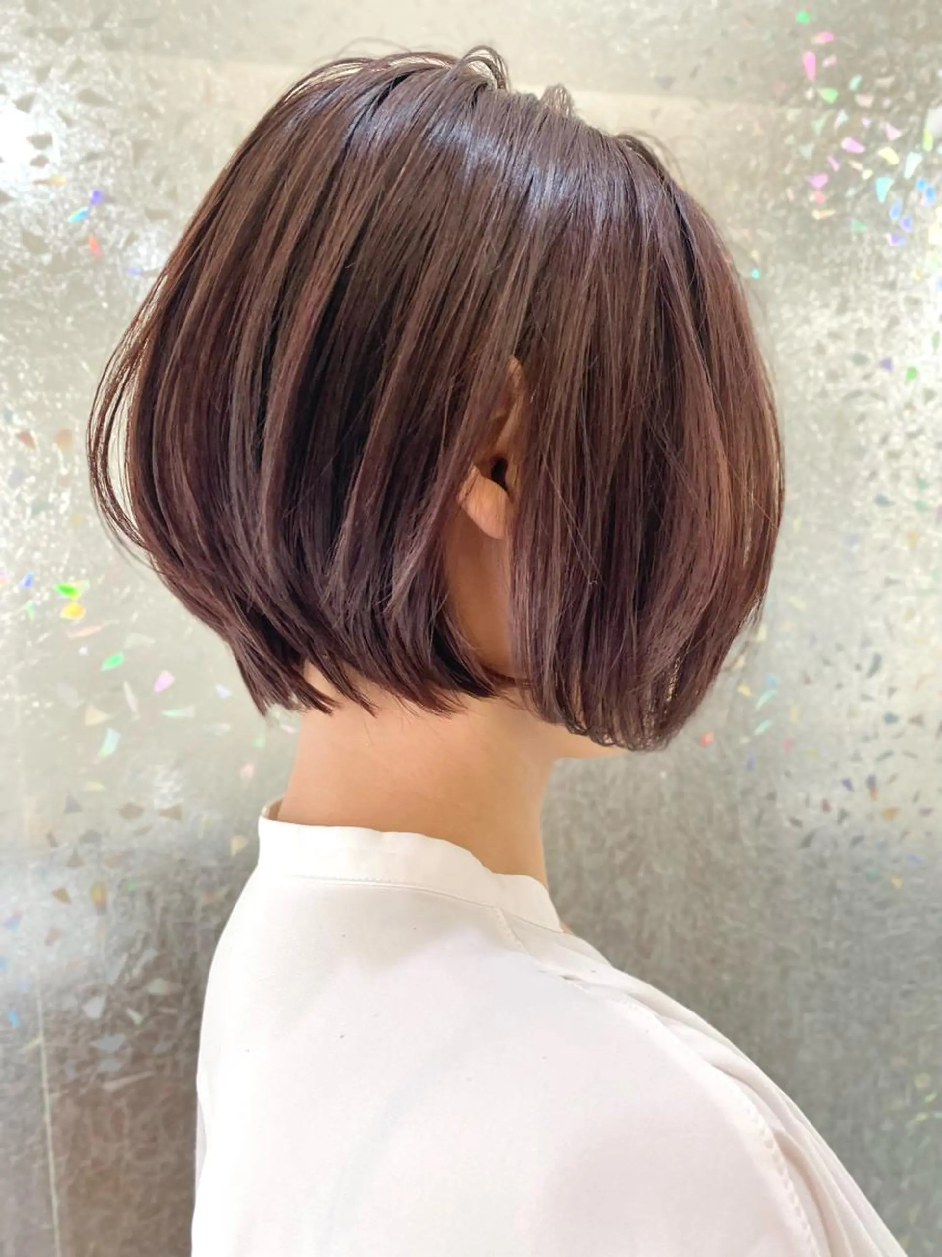 ショート カラー 明るい白髪染め専門店兵庫駅前店所属・山口 一馬のヘアスタイル