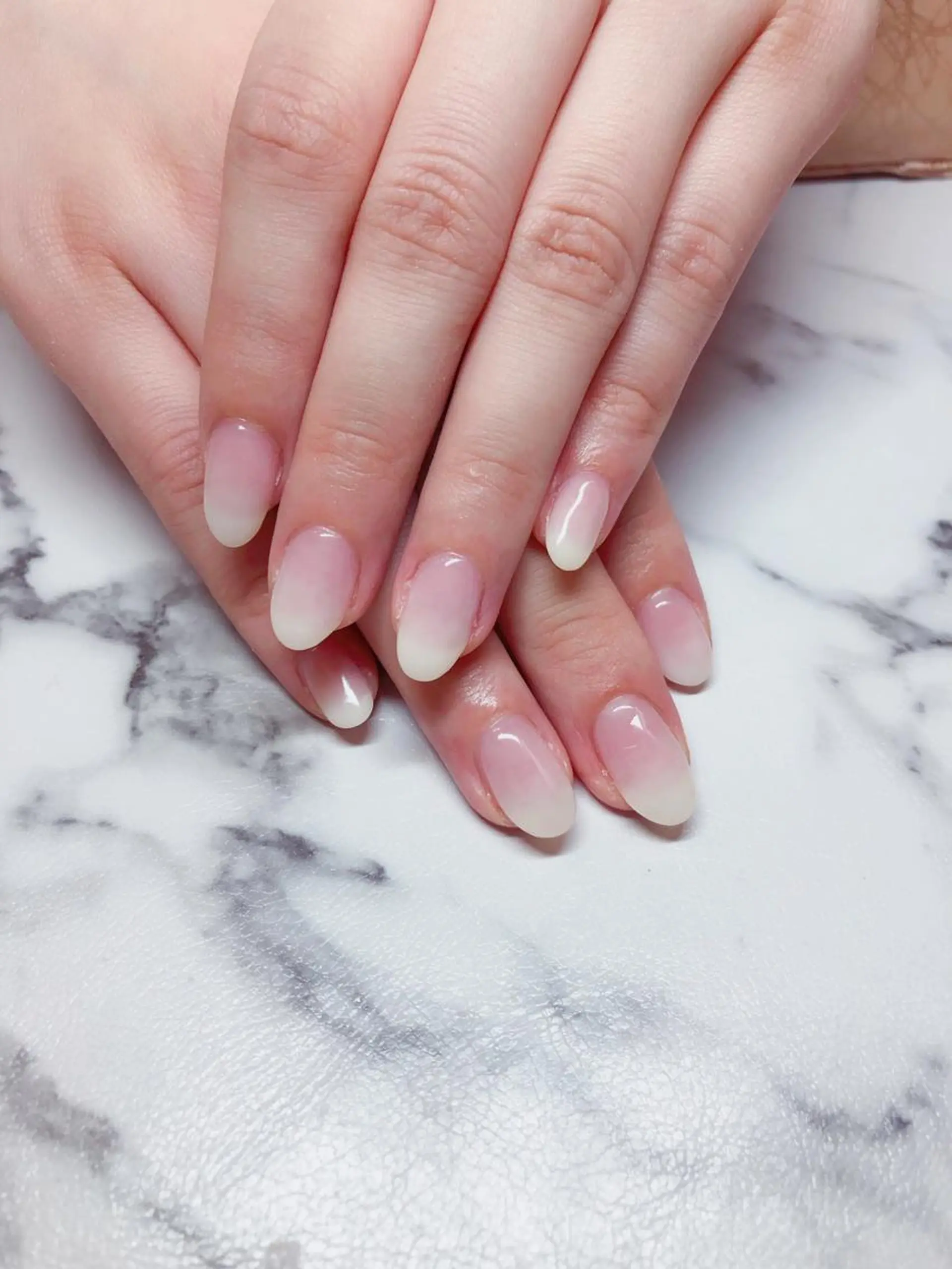 ネイル ハンドネイル マジックミラー所属・マジック ミラーのネイルデザイン