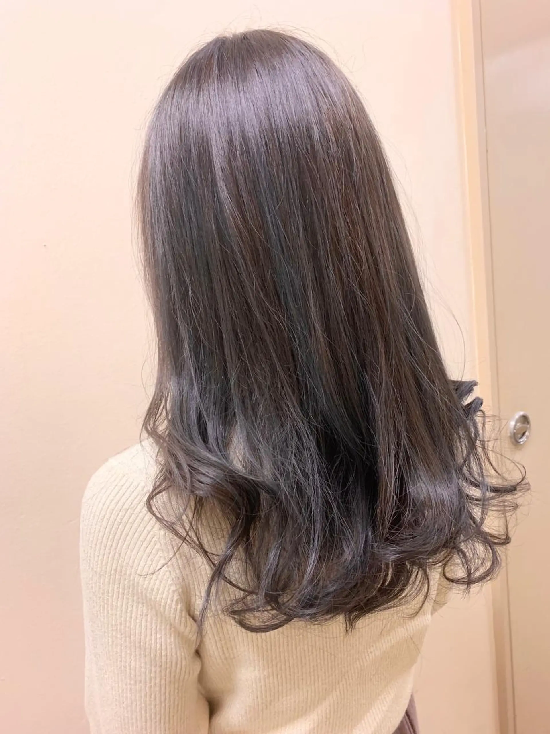 セミロング カラー 美髪矯正/髪質改善/ Hirotoのヘアスタイル