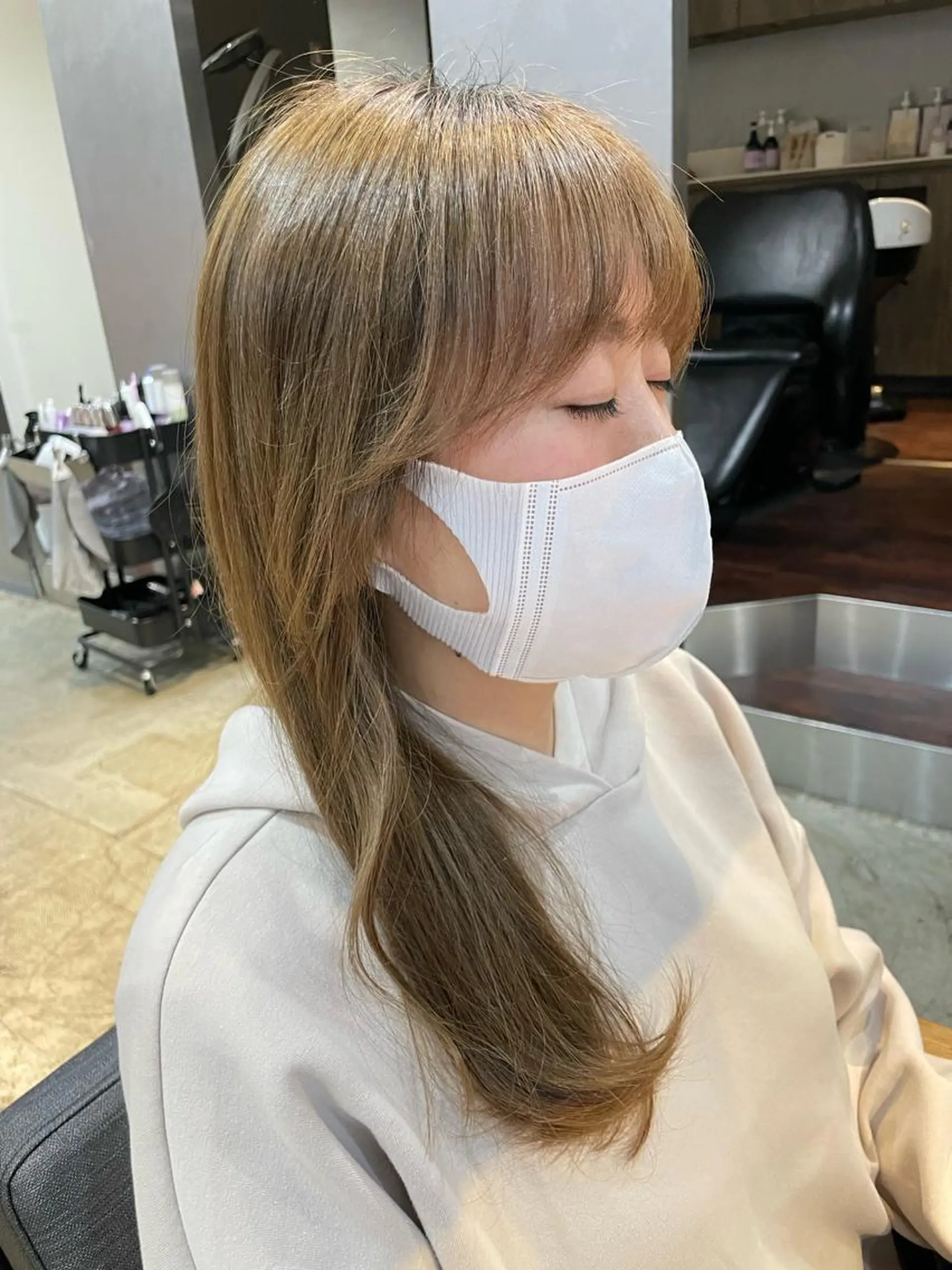 ミディアム カラー ノンダメージサロン/ 豊中/美容室のヘアスタイル