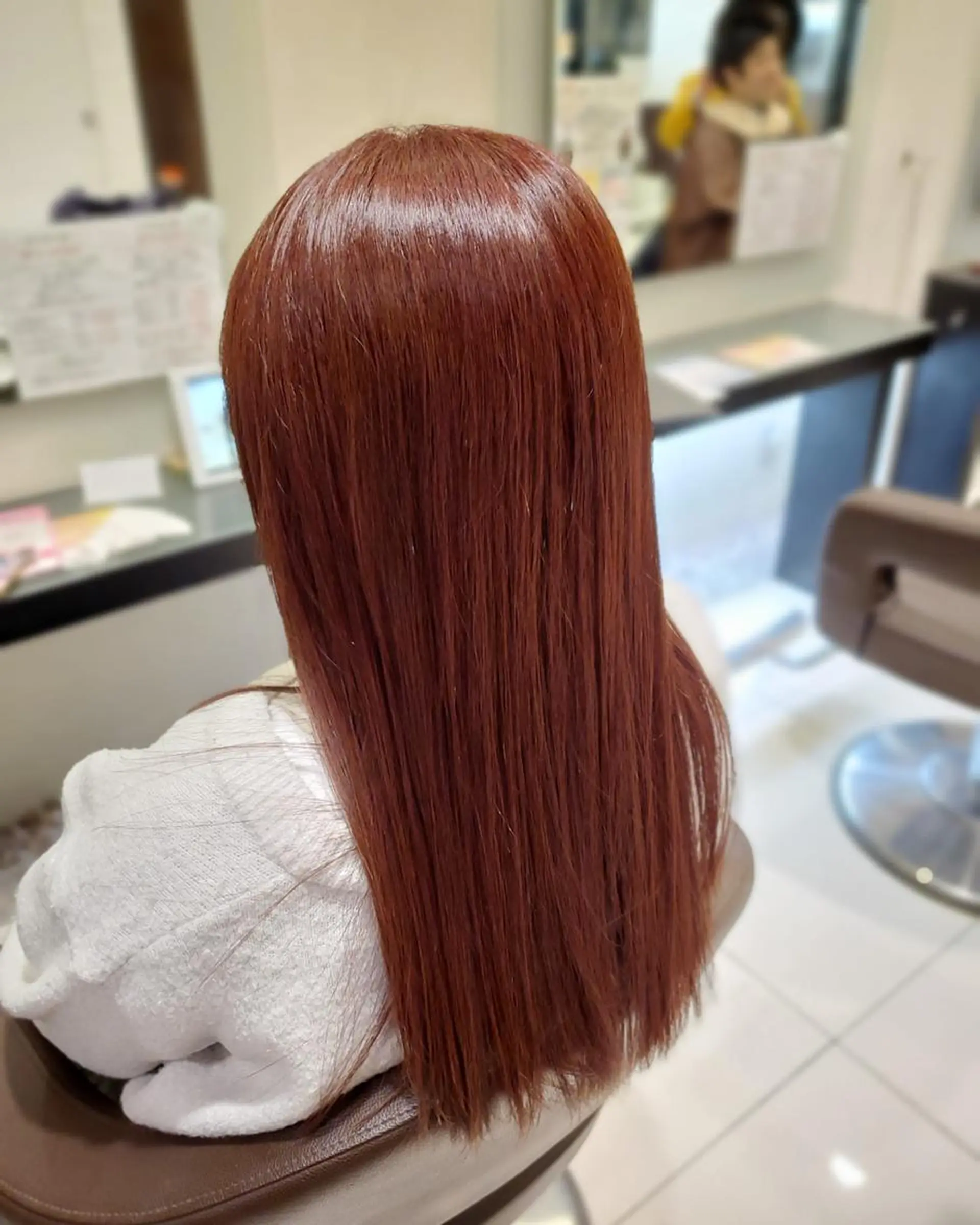 カラー ロング ヘアカラー トリートメント EARTH 池田　雄太のヘアスタイル