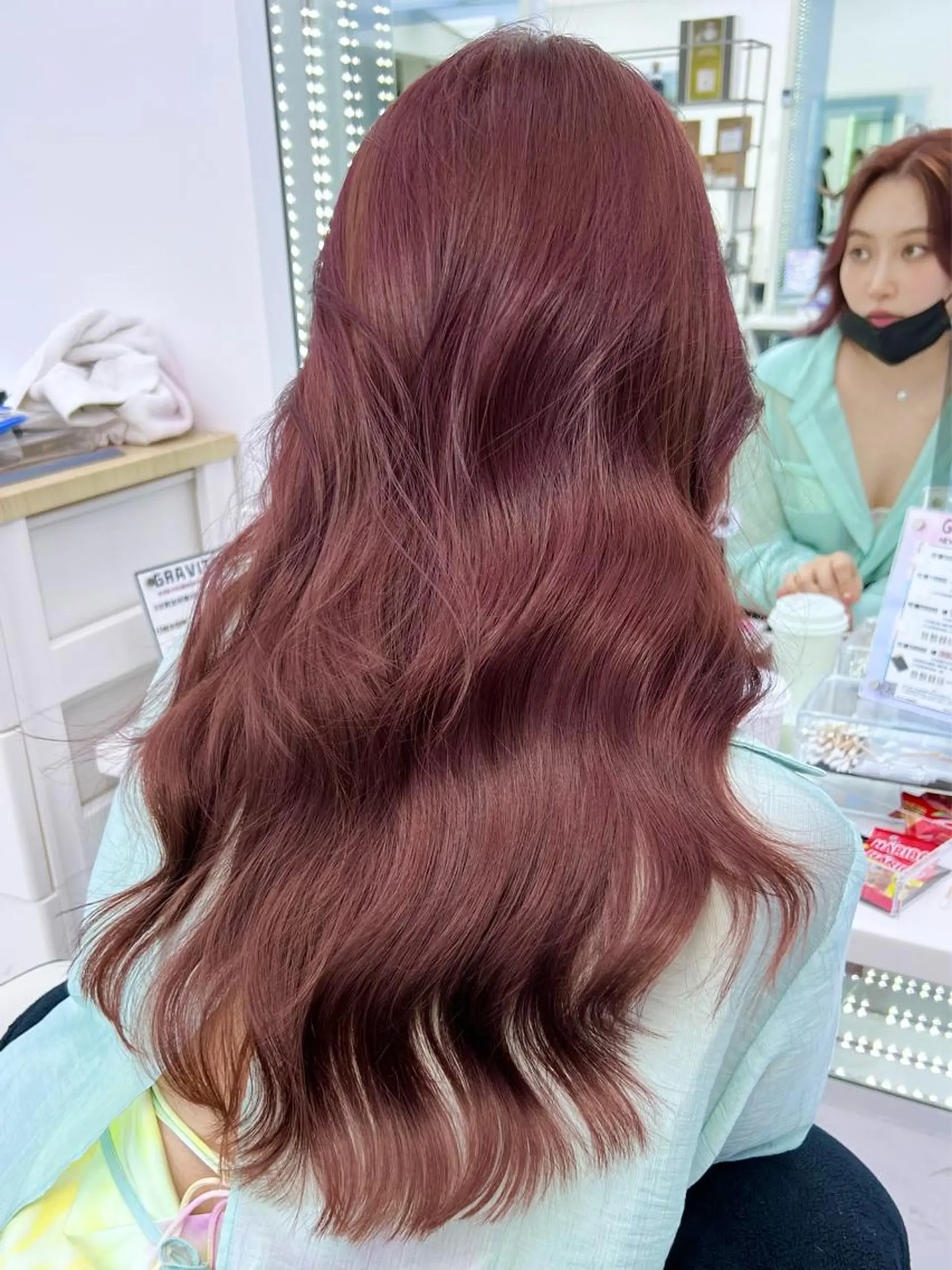 ロング カット ヘアカラー トリートメント Hana ハイトーン🕯🩰のヘアスタイル