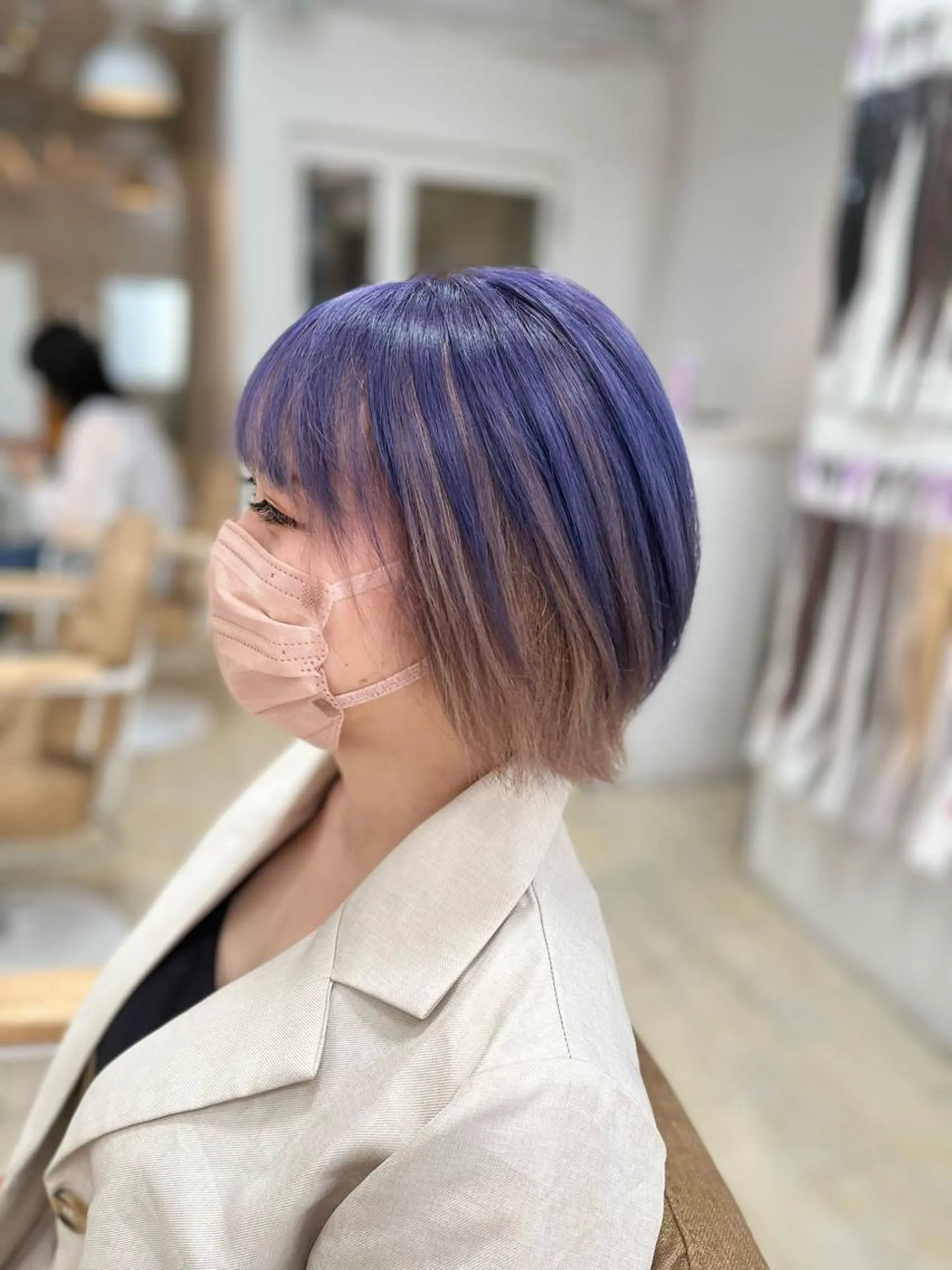 ミディアム カラー パーマ ヘアアレンジ メンズ キッズ ネイル マツエク・マツパ アイブロウ ヘアカラー トリートメント ブリーチ特化型✂️ ハイトーンカラー👨のヘアスタイル