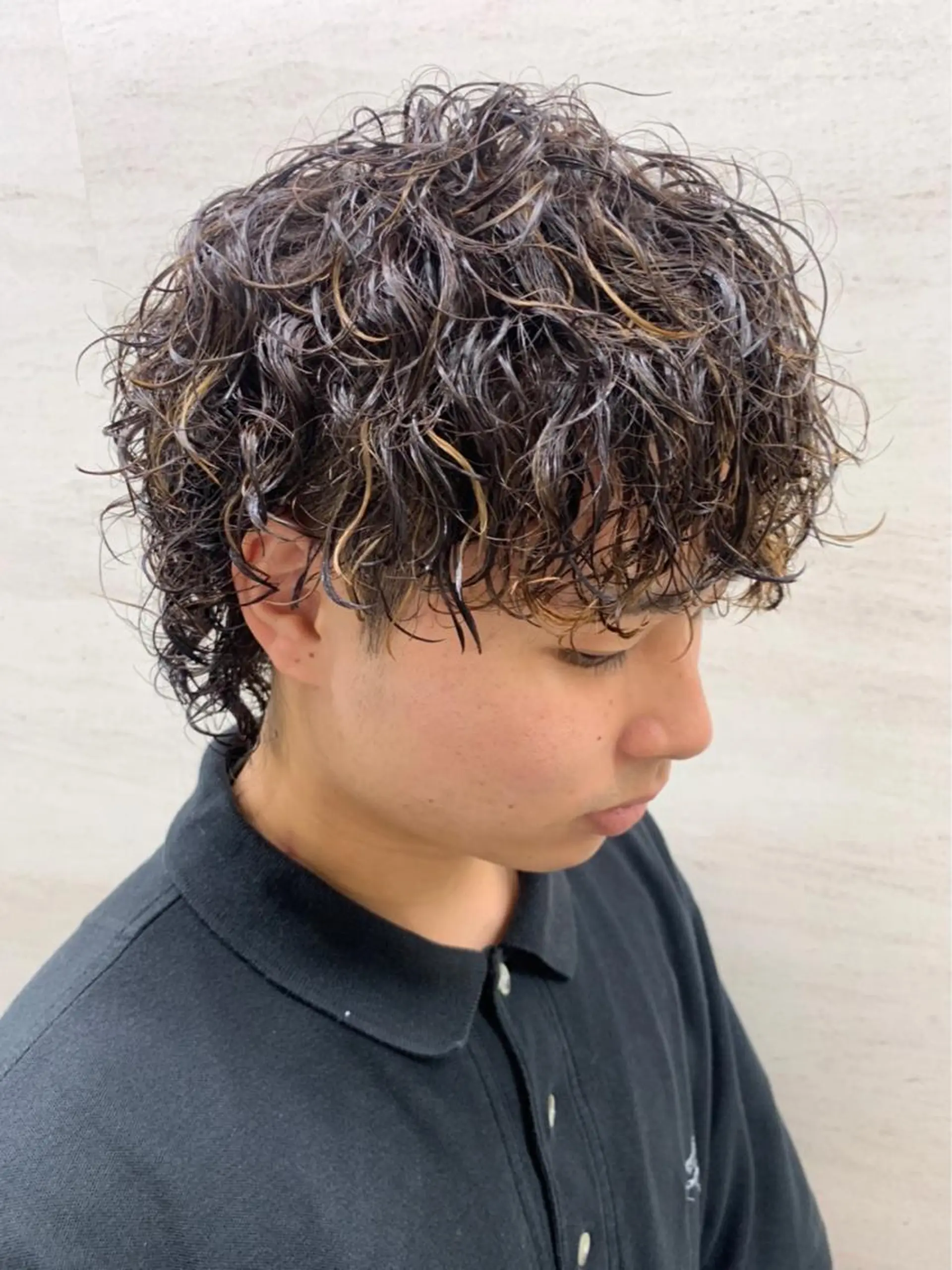 パーマ メンズ 足立 遼太朗のヘアスタイル