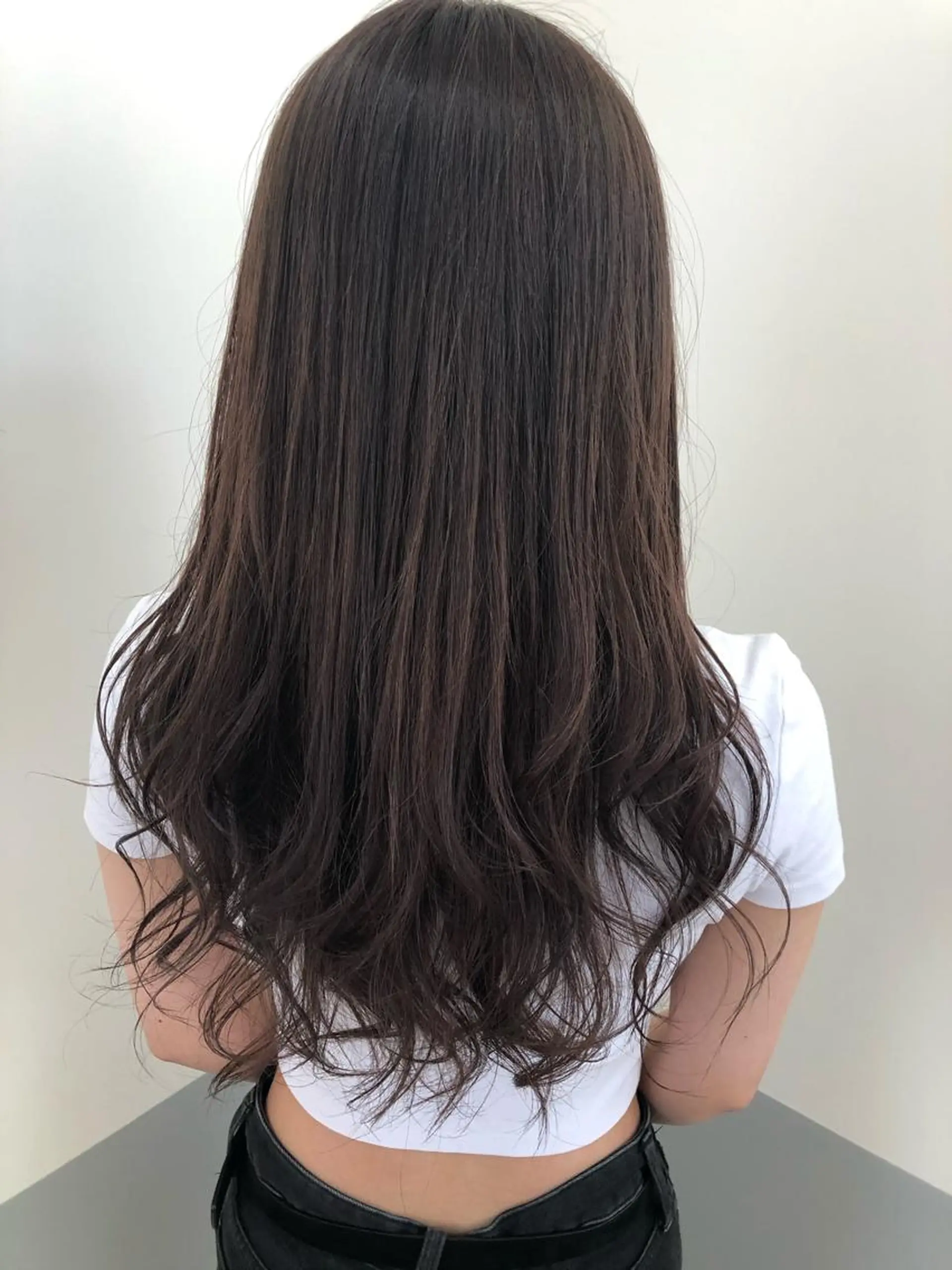 ロング カラー OFF YUYAのヘアスタイル