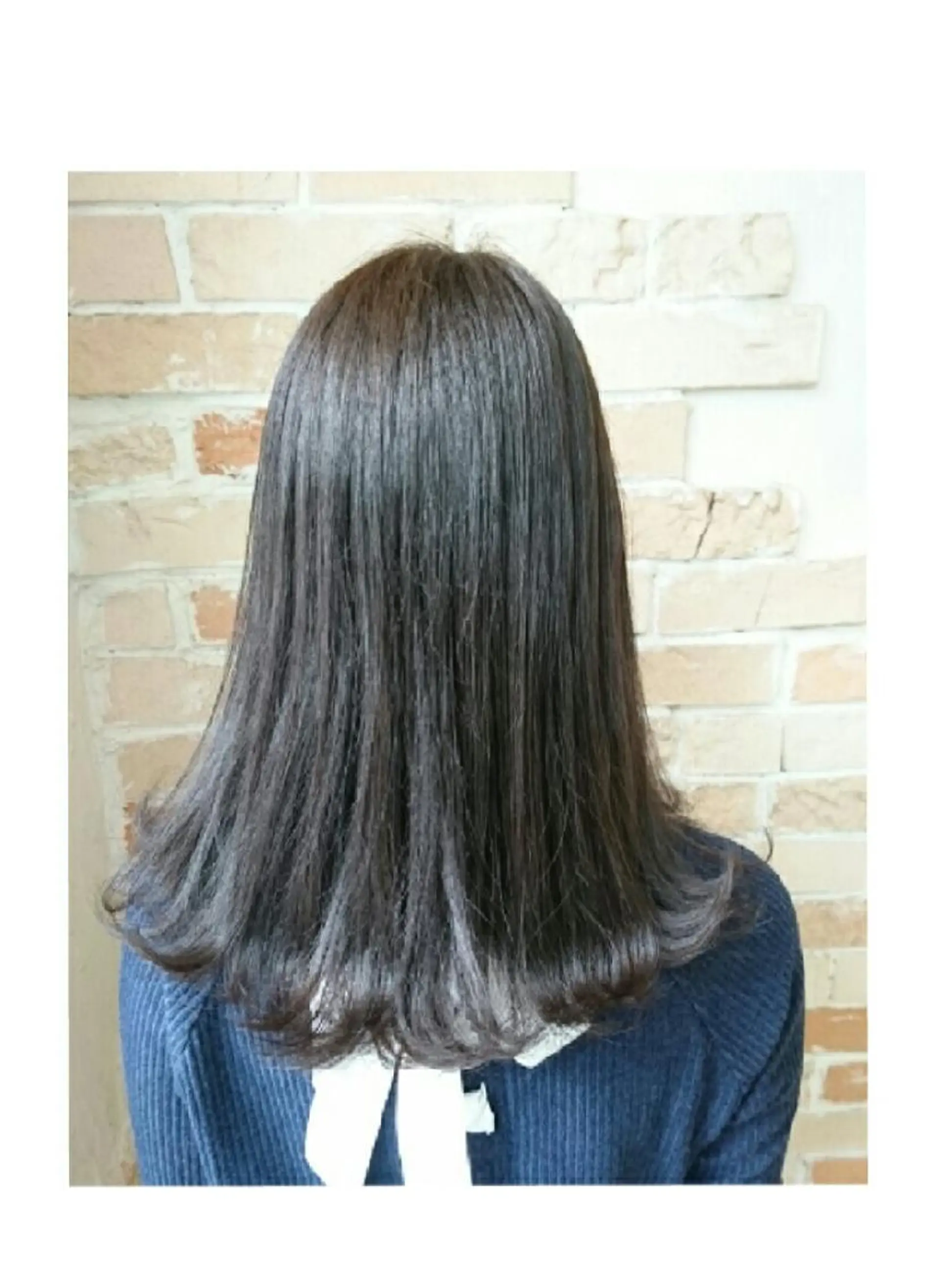 ロング カラー アッシュ ダークアッシュ JIL BLAN 京都所属・RU RIのヘアスタイル