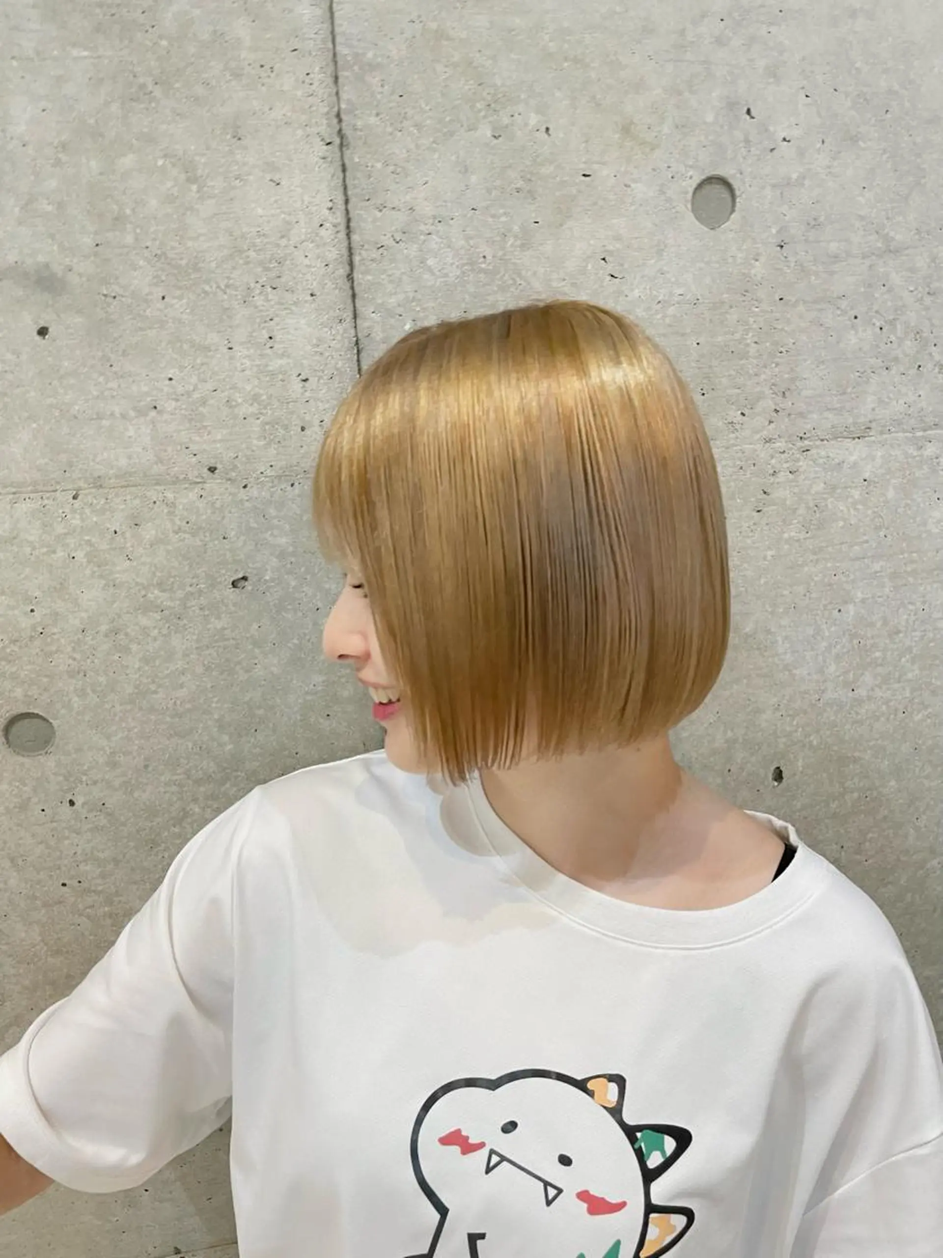 ショート ボブ 【arc】Ruri コテ巻き風パーマのヘアスタイル