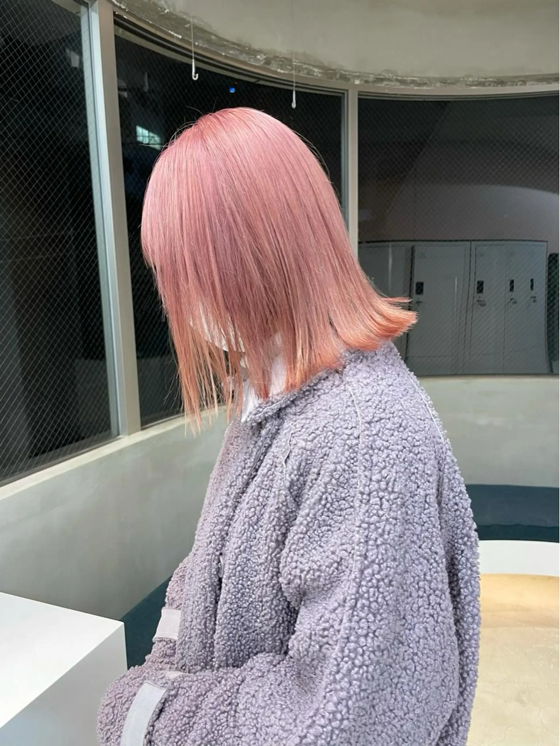 カラー 若月 あやかのヘアスタイル