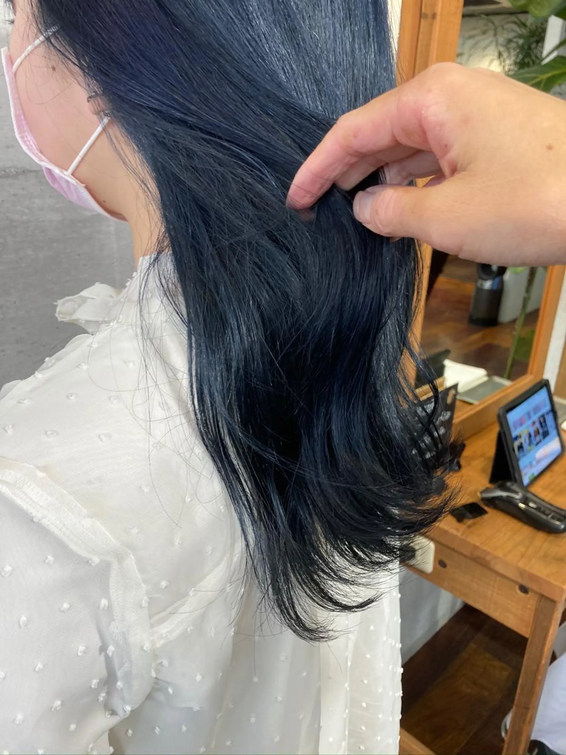 セミロング カラー ネイビーカラー ヘアカラー 小木曽智美 /ボブ/ショートのヘアスタイル