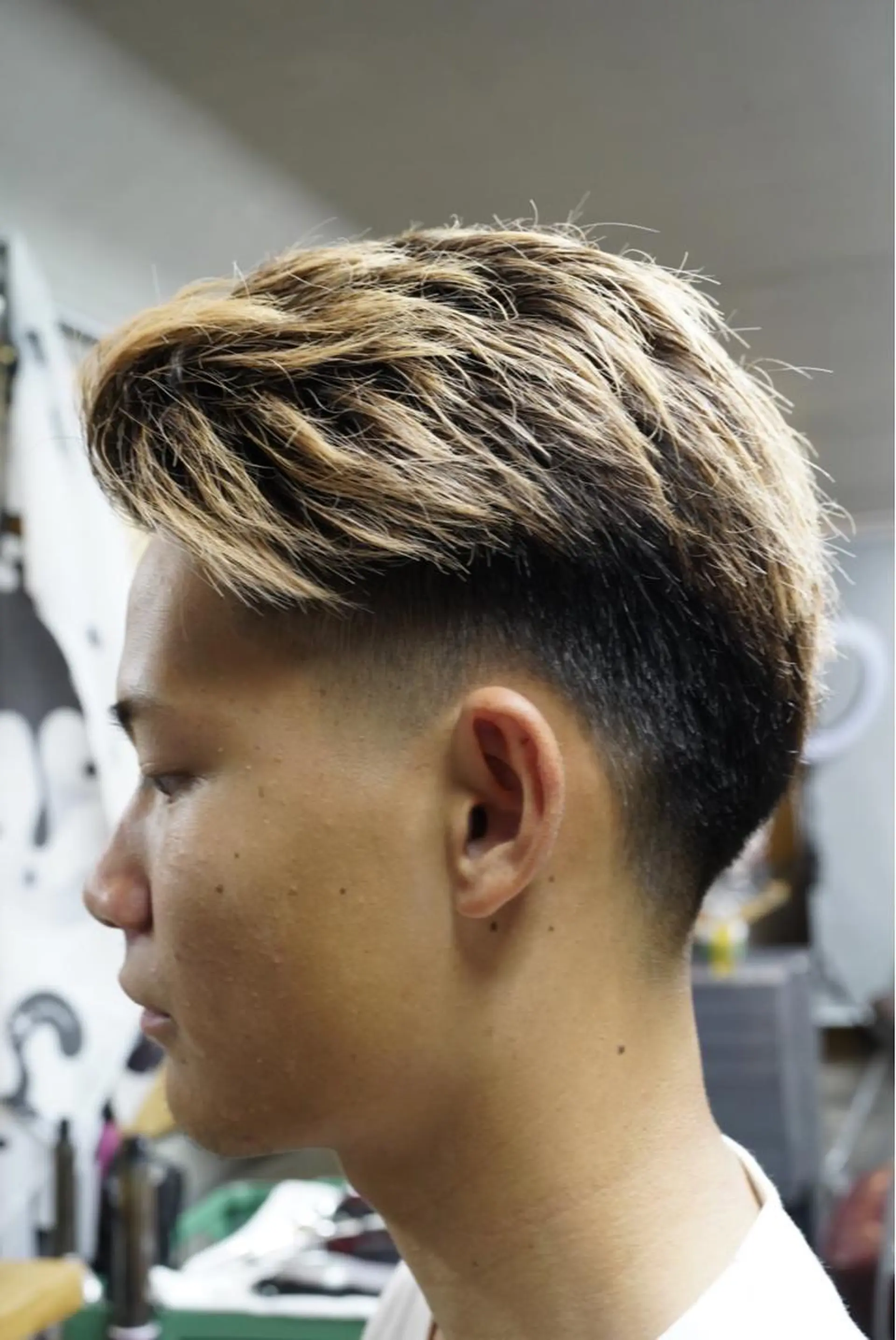 メンズ brunt jet所属・関 晃哉のヘアスタイル