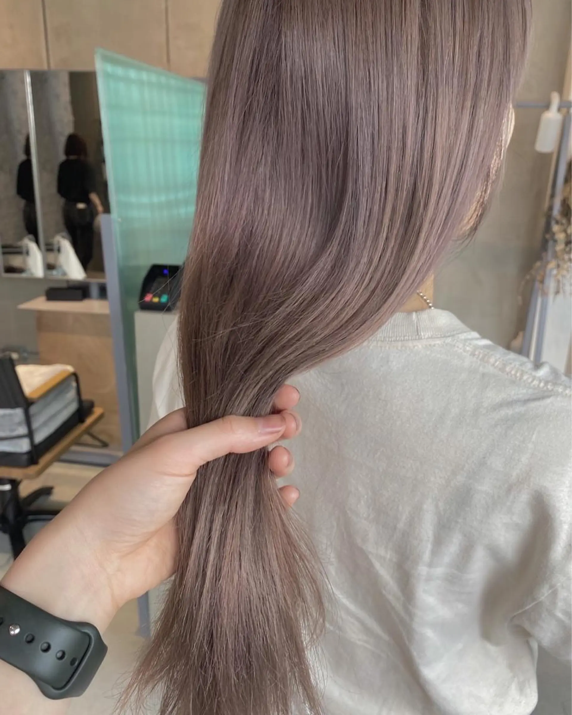 ロング 桐畑 周のヘアスタイル