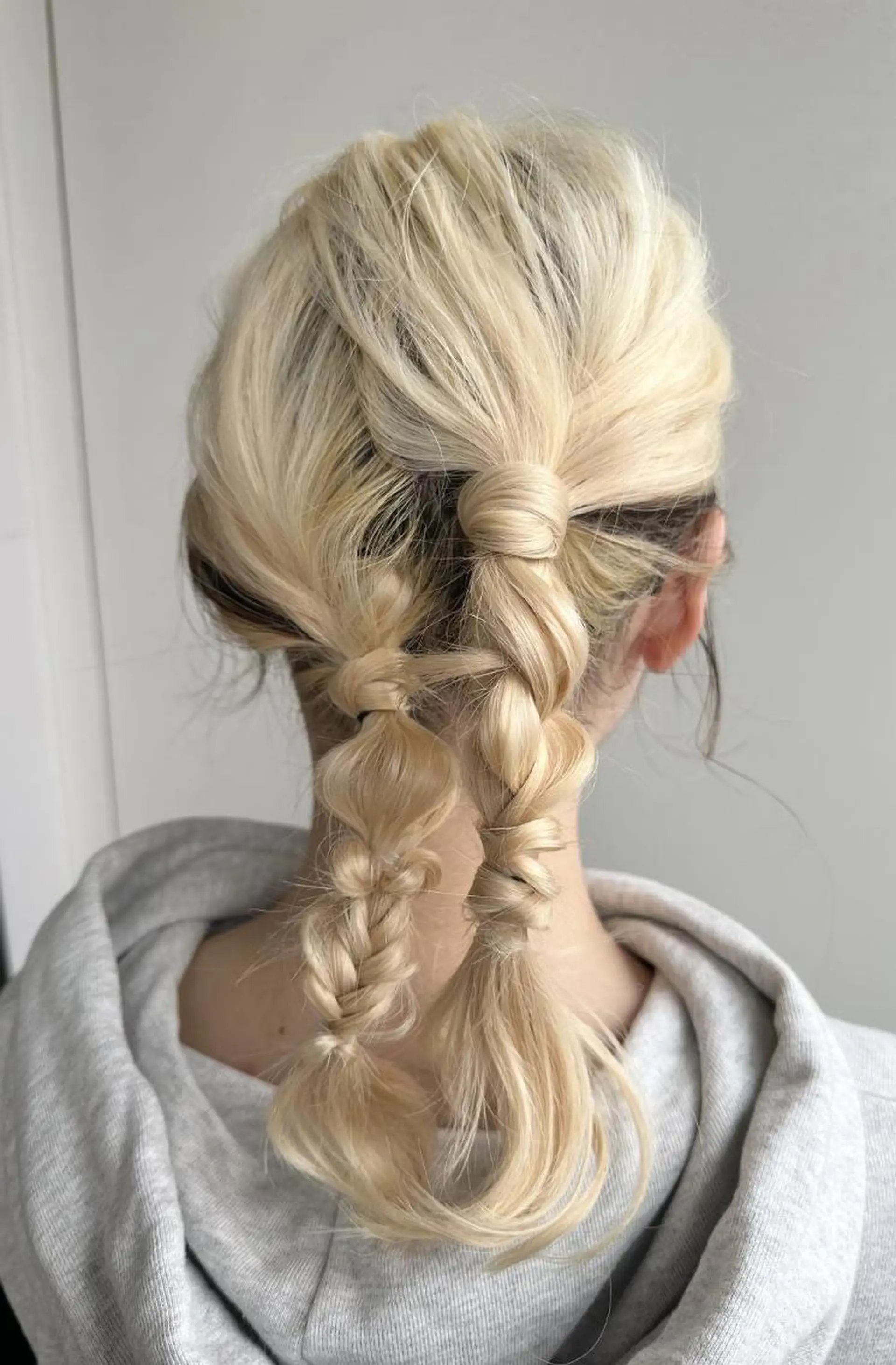 ミディアム ヘアアレンジ 🫧【公式】 Lig.横浜🫧のヘアスタイル