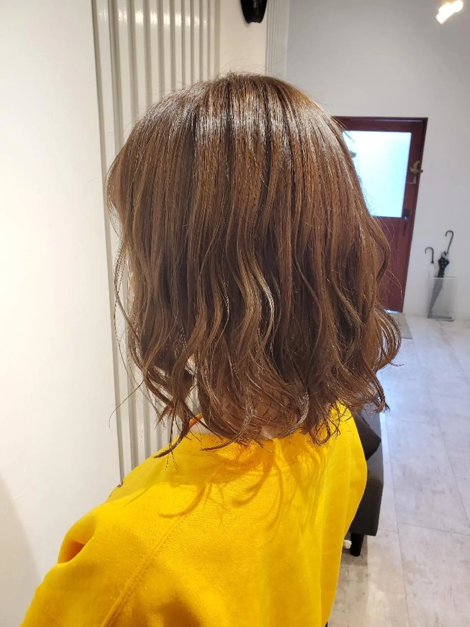 ミディアム カラー ベージュカラー ブリーチ 透明感カラー ブリーチなしカラー ヘアカラー 北九州美容室 🕊️わかな✂︎のヘアスタイル