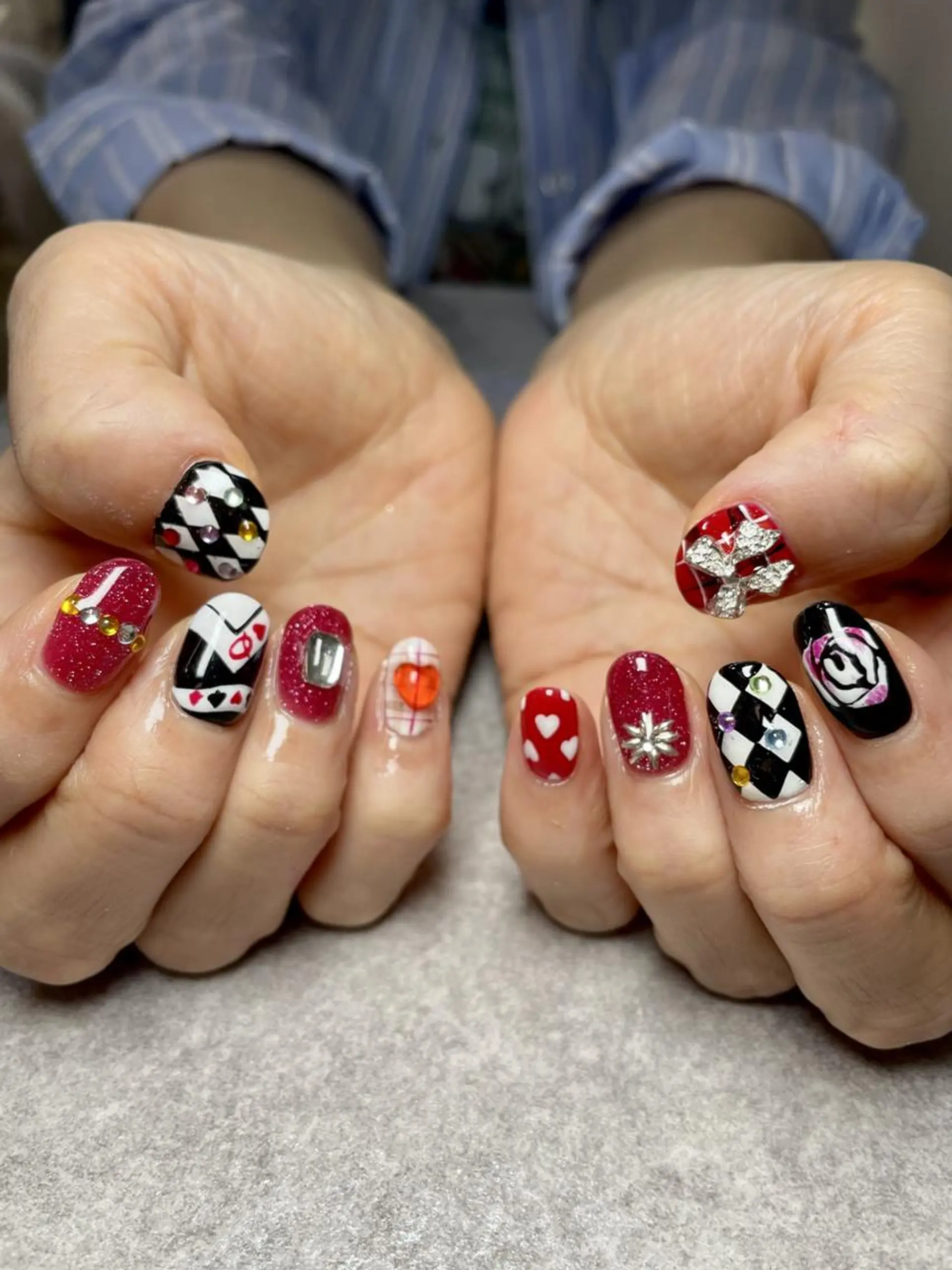 ネイル elu hのネイルデザイン