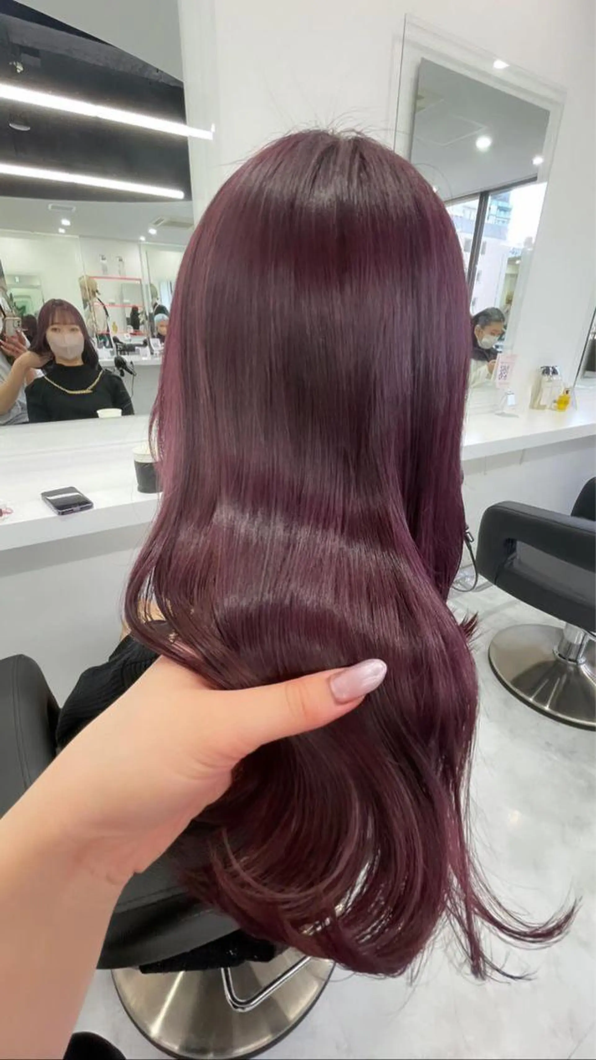 ロング カラー メンズ トリートメント 艶感ミルクティー🤍 色落ち綺麗🤍ともやのヘアスタイル