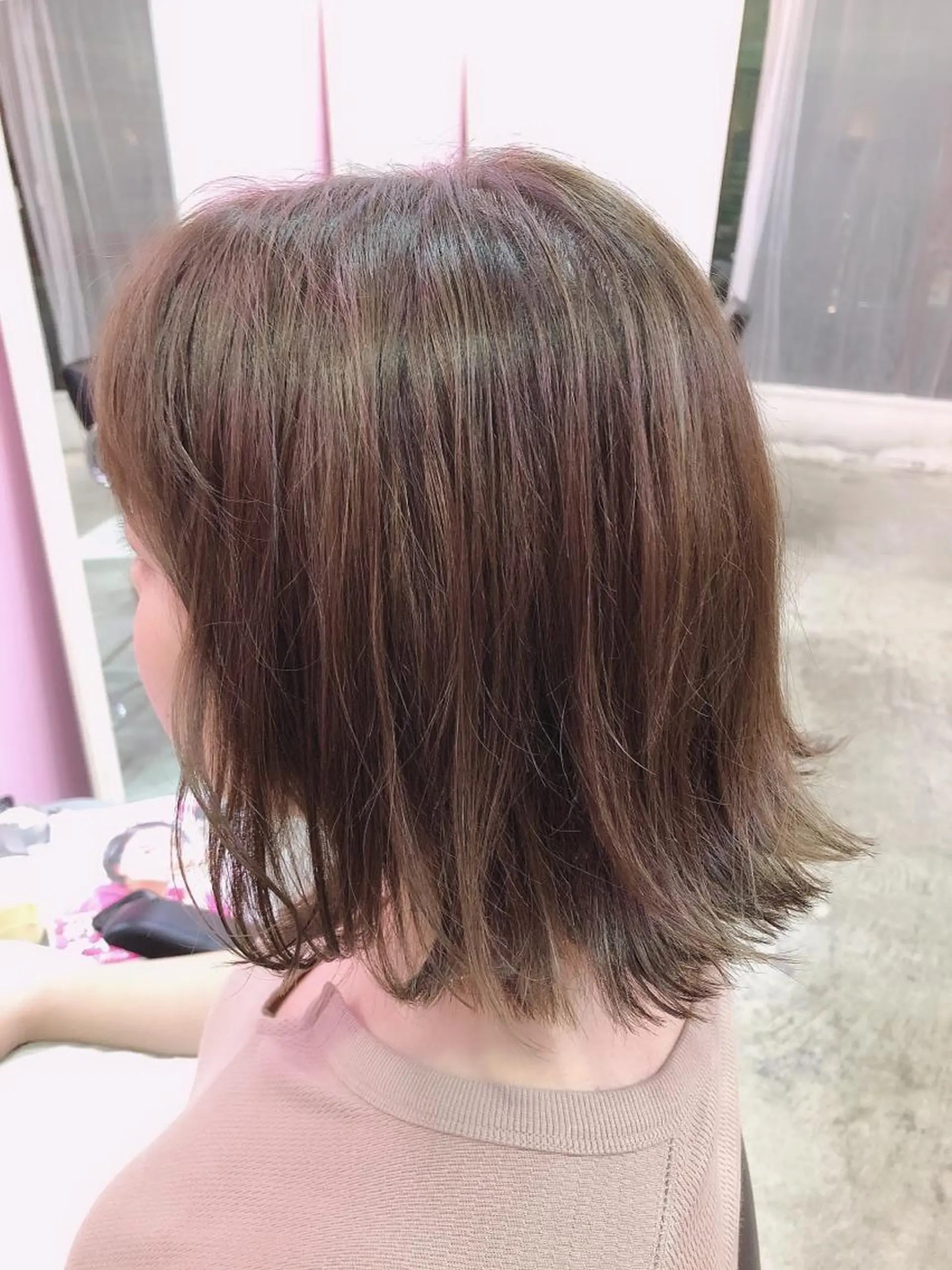 ミディアム カラー カット ヘアカラー トリートメント 浦山 和之のヘアスタイル