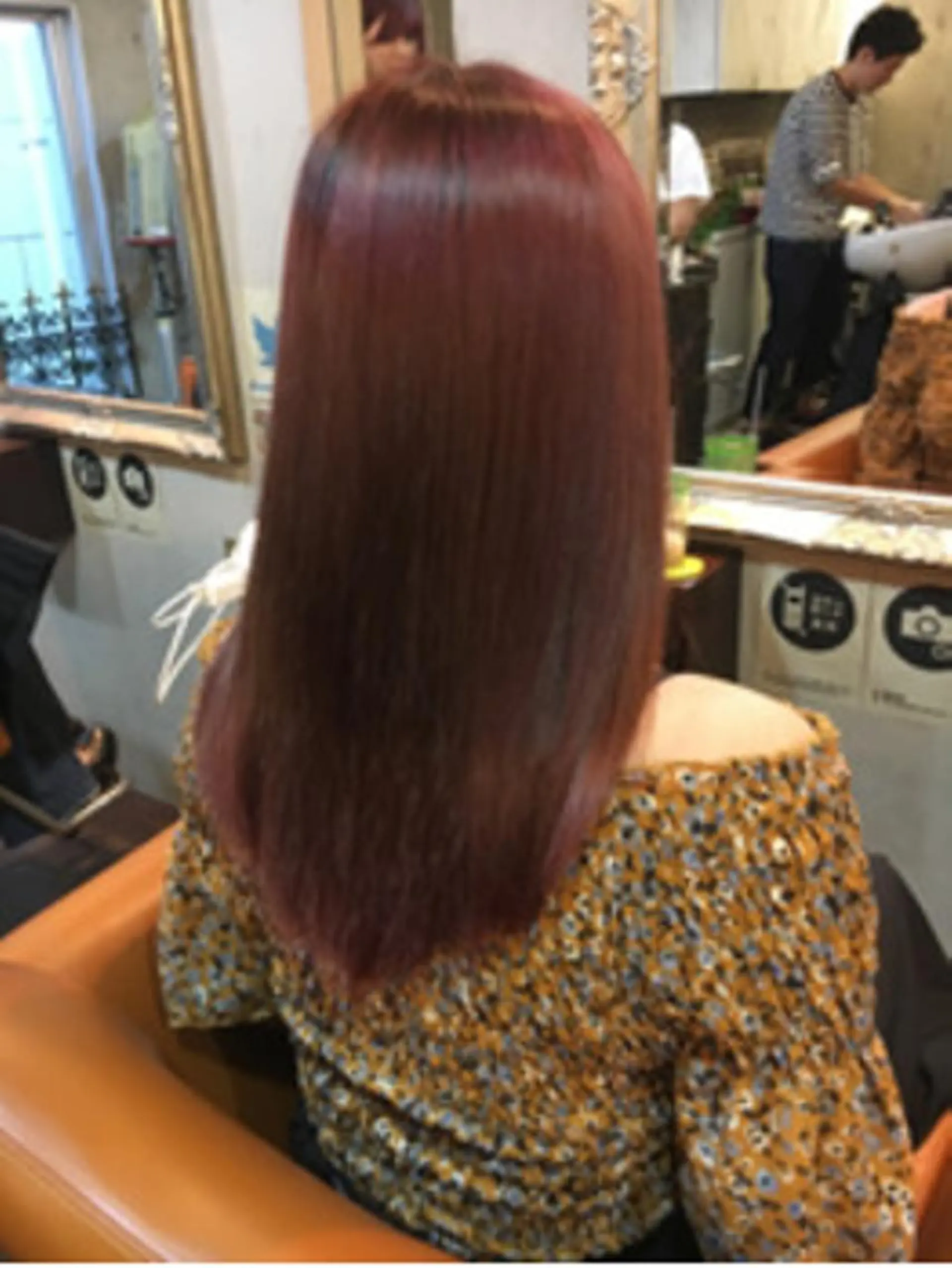 セミロング カラー ブリーチ ダブルカラー 髪質改善 トリートメント 是枝 さくらのヘアスタイル