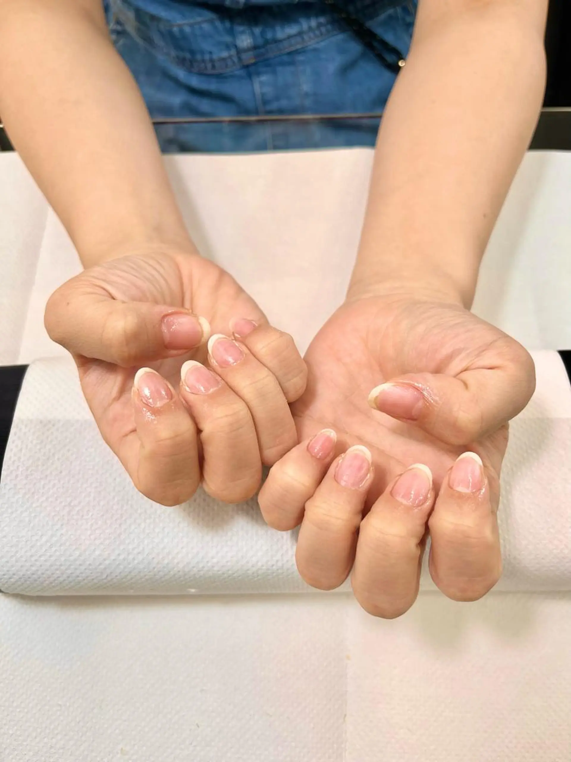 ネイル ホワイト ✿ ʜᴀʏᴀSʜɪ Sᴀᴏʀɪ ✿のネイルデザイン