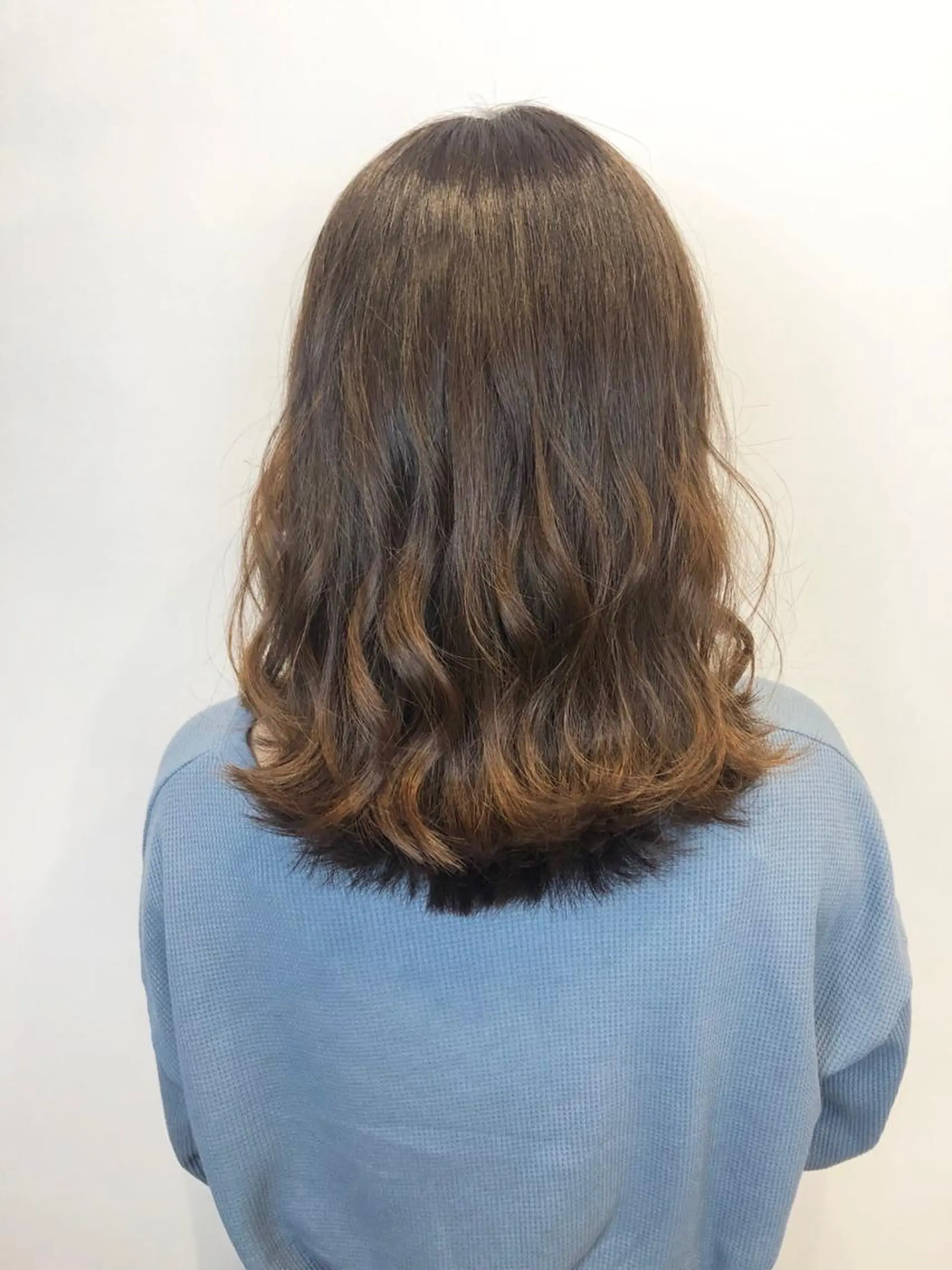 ミディアム 石毛 ひかるのヘアスタイル