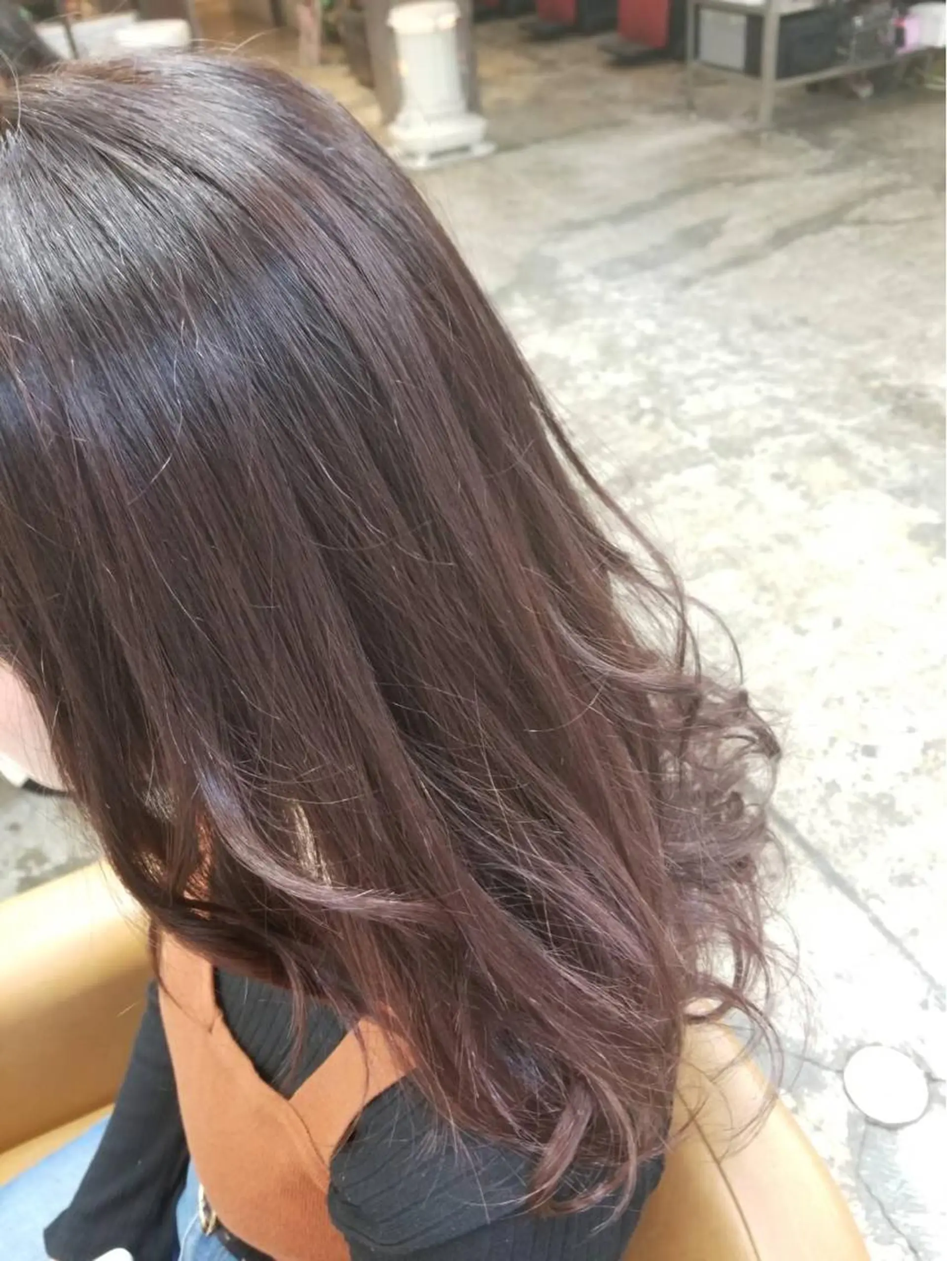 カラー 大井 奈那のヘアスタイル