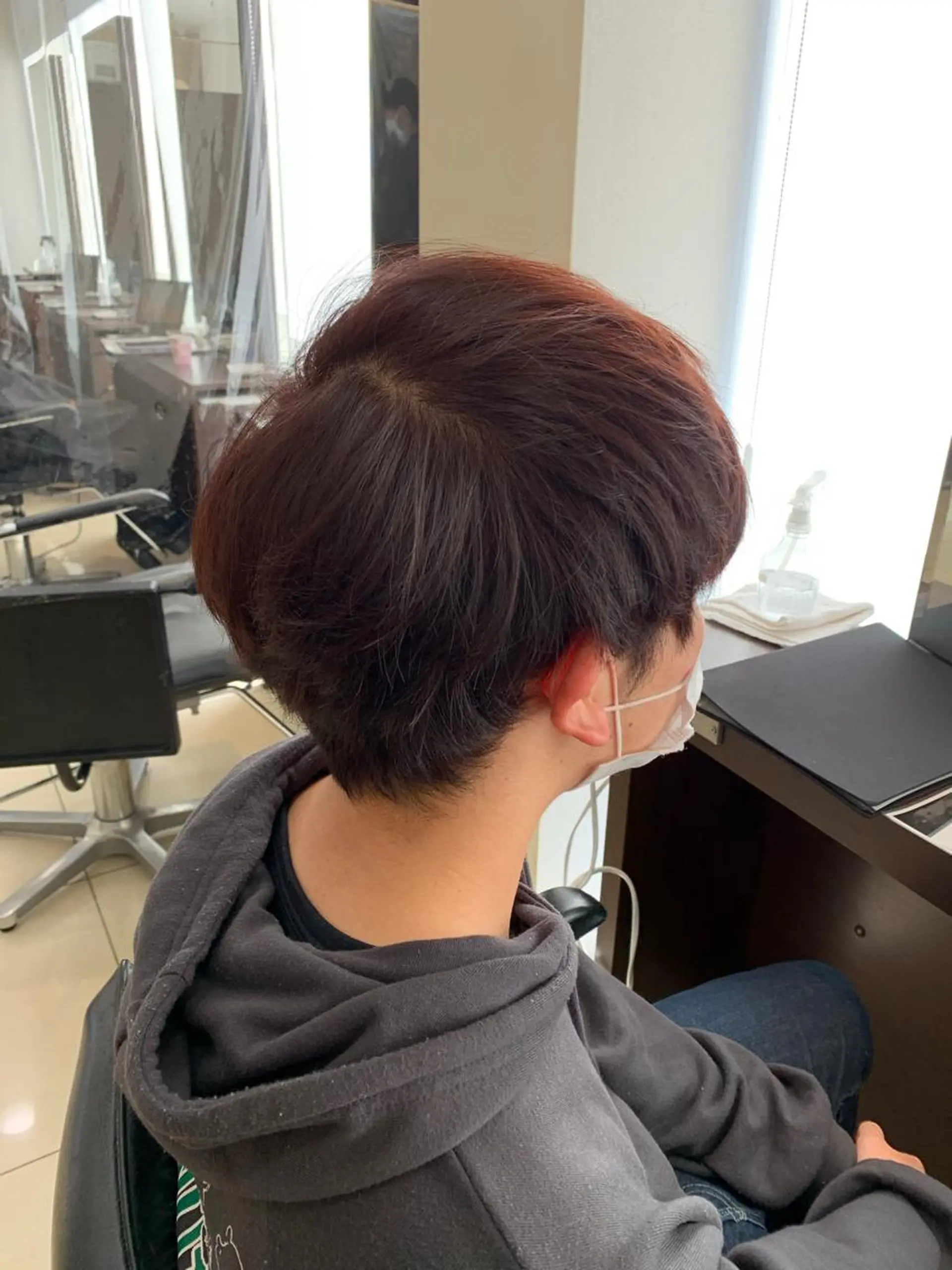 メンズ メンズブリーチ OPERA 赤塚のヘアスタイル