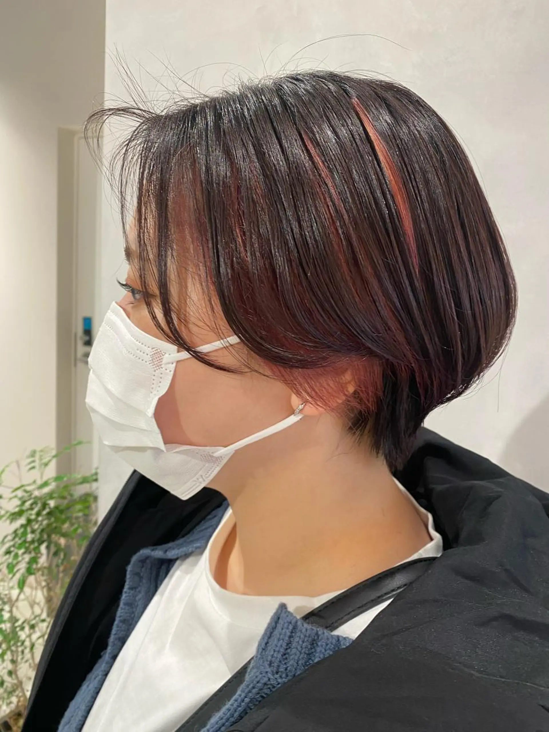 ショート カラー ハンサムショート インナーカラー ショートヘア カット ヘアカラー ピンク/ベージュ /似合わせ/田島百華のヘアスタイル