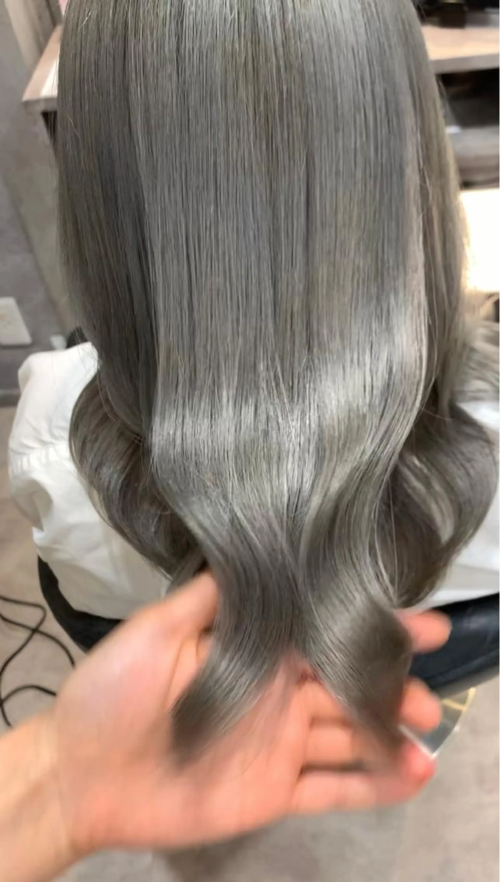 KISS SWAN所属・B E C H I C O〔べち子〕のヘアスタイル