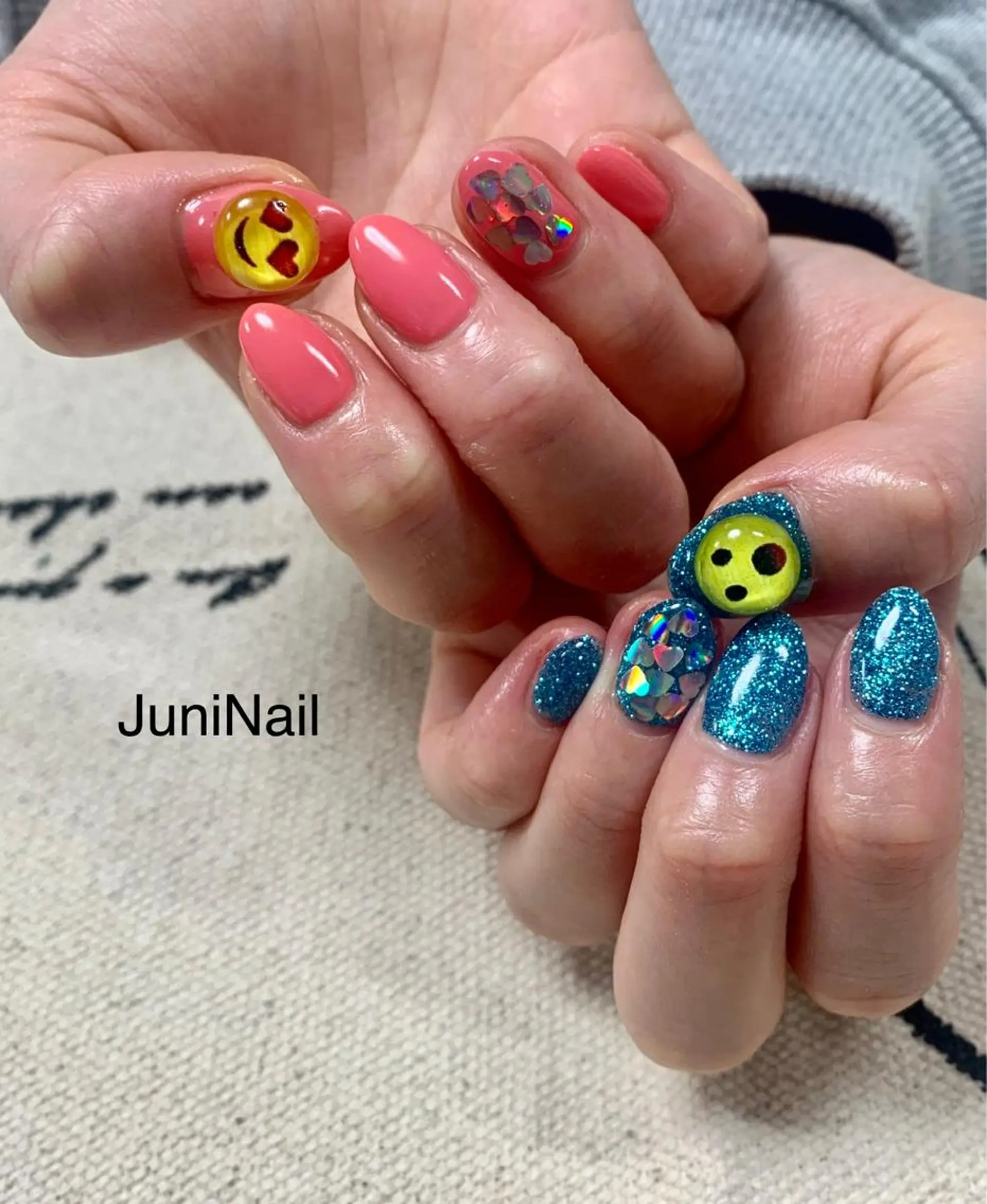 ネイル オーロラネイル クリアネイル 成人式 フラッシュネイル フレンチネイル JuniNail 주니네일🇰🇷suのネイルデザイン