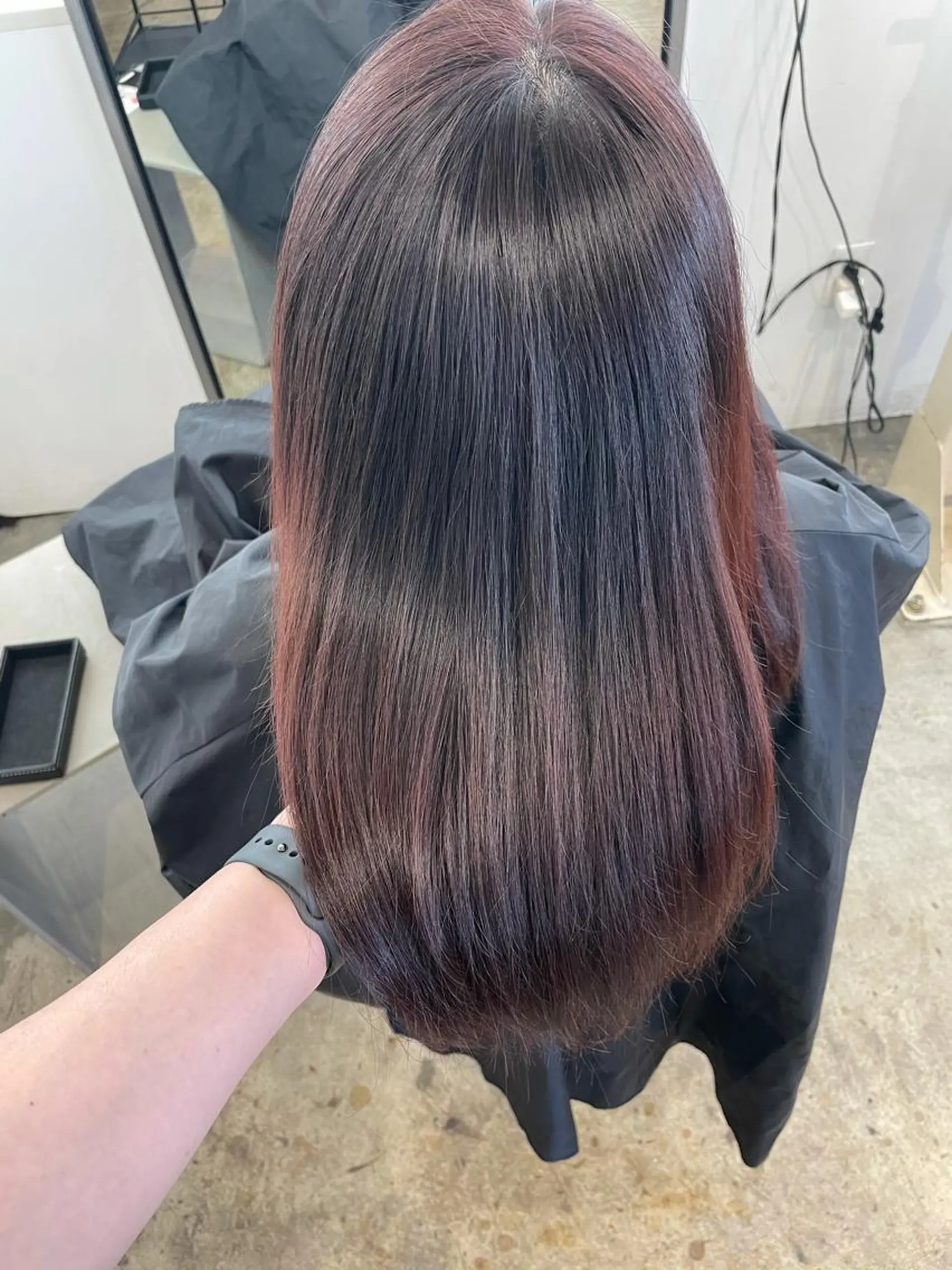 ロング ピンクブラウン カット ヘアカラー パーマ 縮毛矯正 トリートメント 💫カットはなんでも 得意です✂️のヘアスタイル