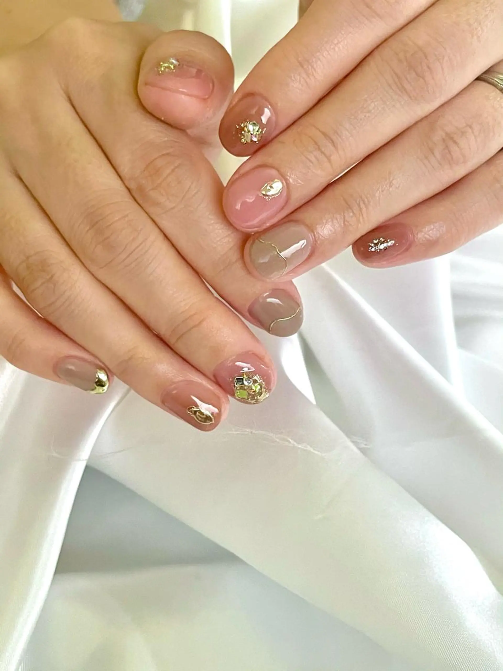 ネイル ニュアンスネイル ハンドネイル beauty salonM&Iのネイルデザイン