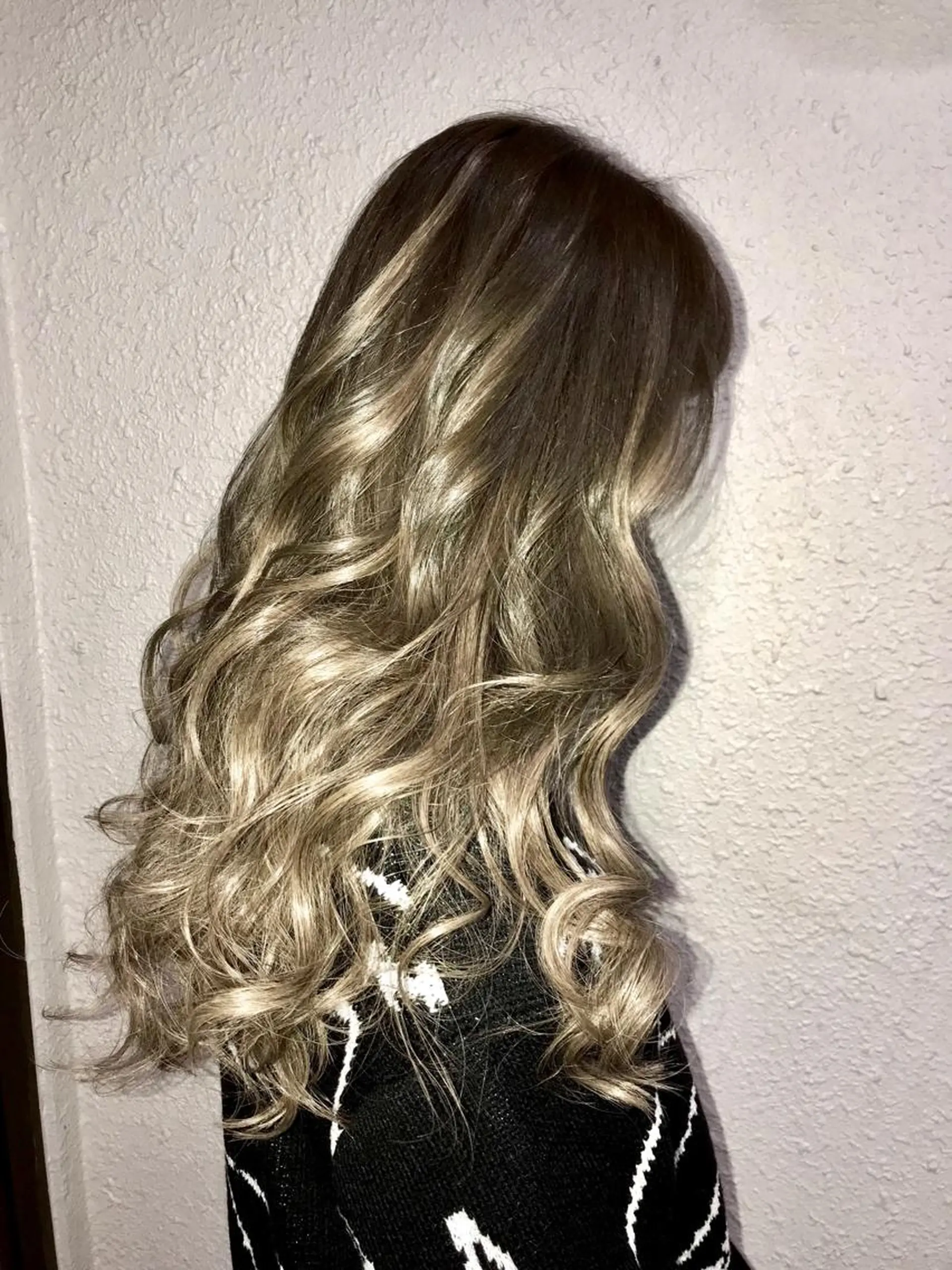 ロング eye エクステ専門店Rのヘアスタイル