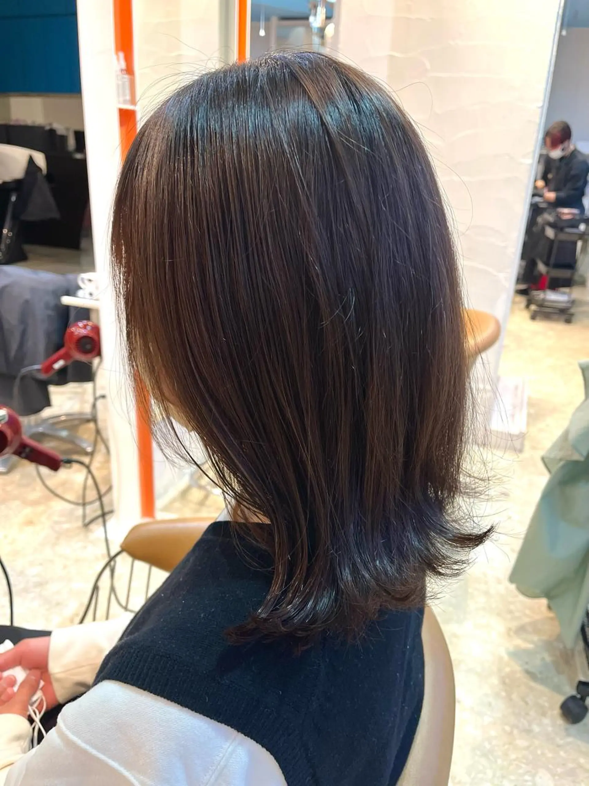 ミディアム パーマ カット 縮毛矯正 うしだ かおるのヘアスタイル