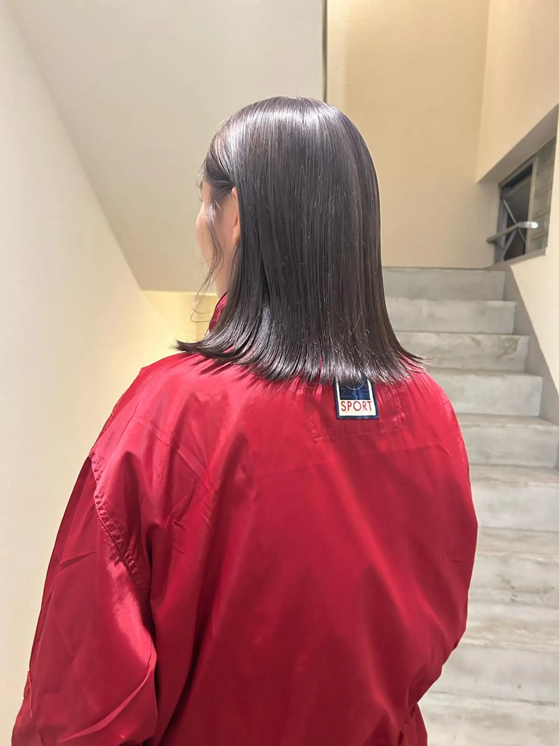 ミディアム sliver マツイ　レンのヘアスタイル