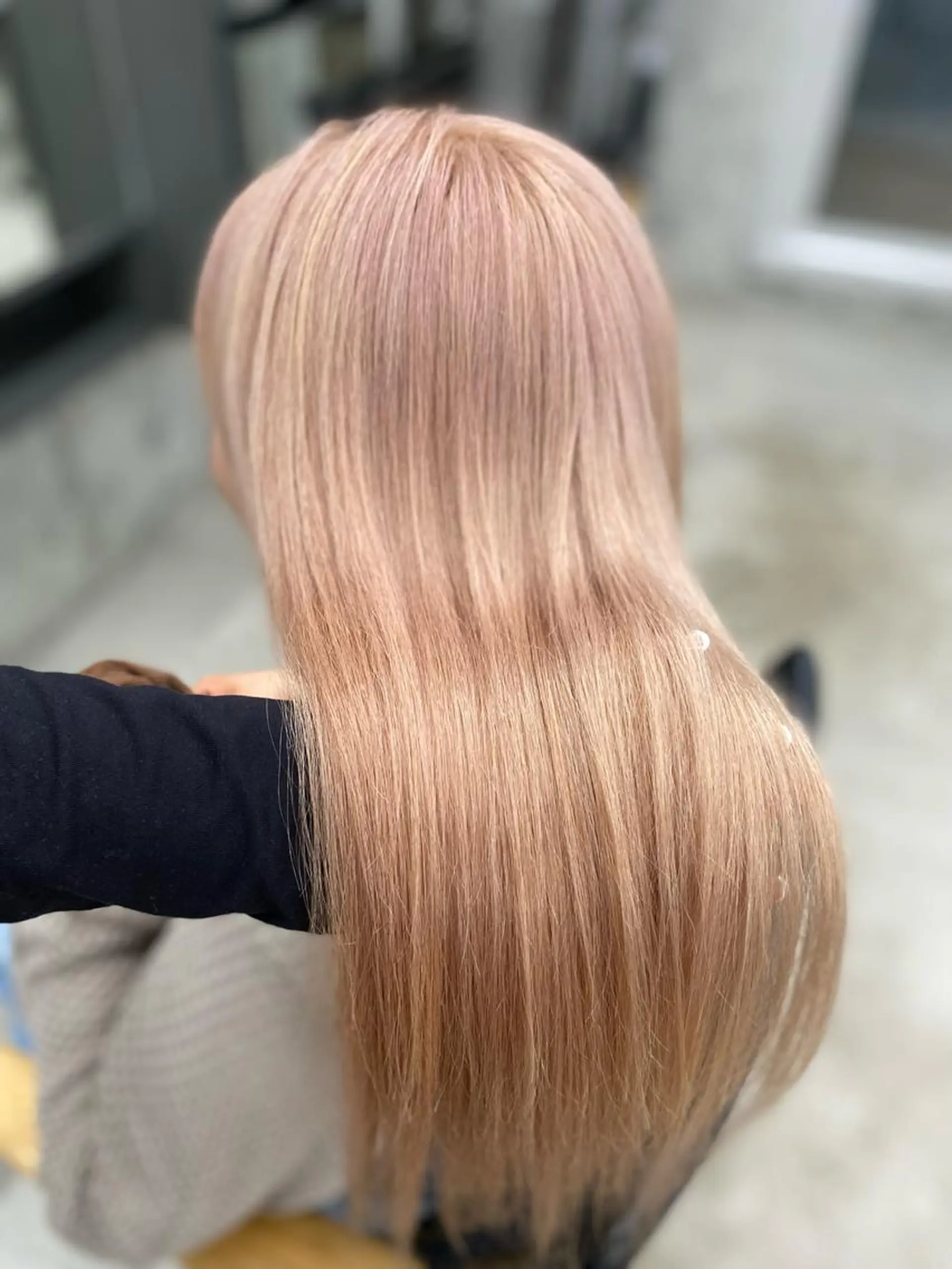 ミディアム カラー ヘアアレンジ ベージュカラー ヘアカラー トリートメント mina 🌷のヘアスタイル