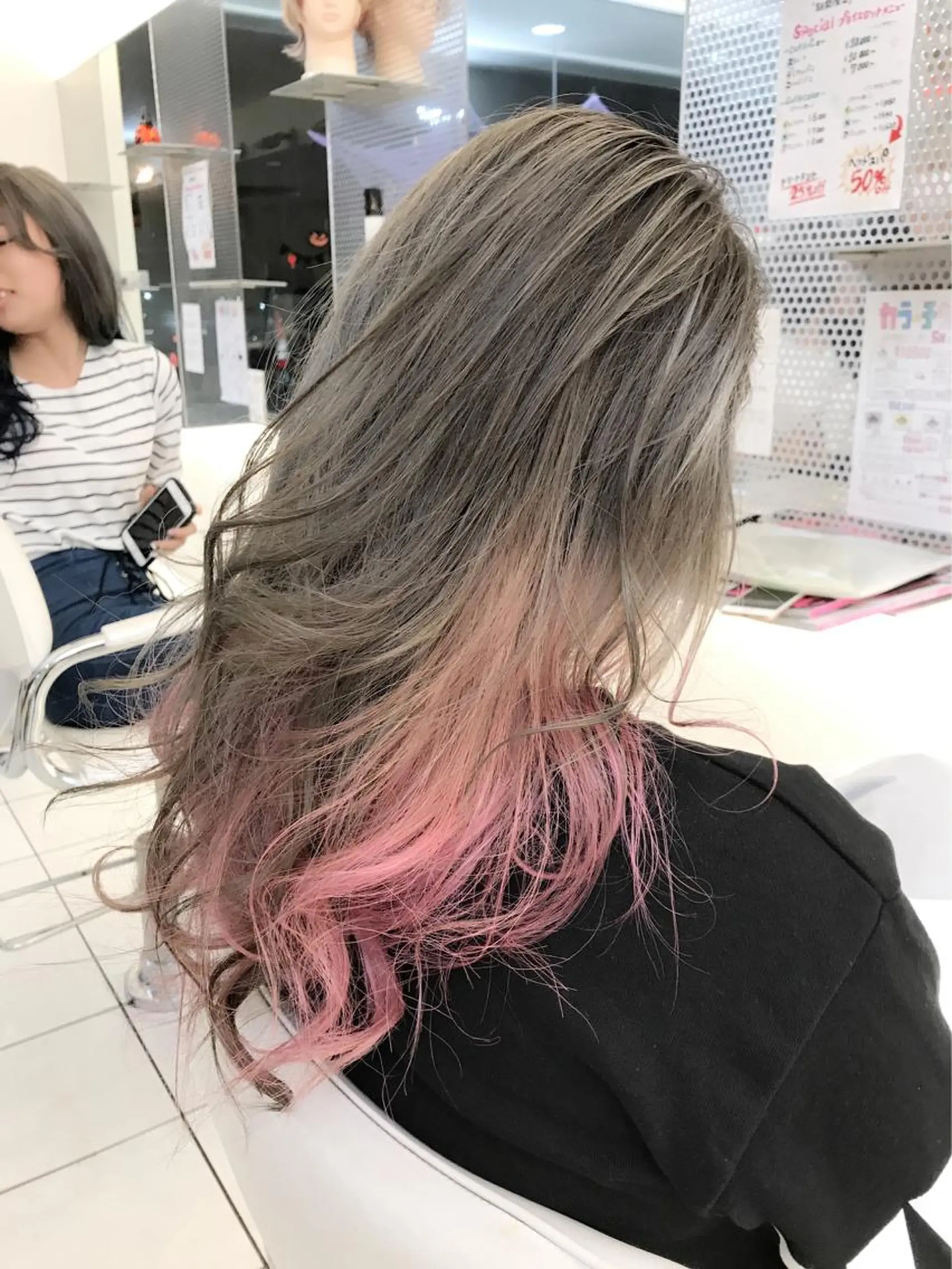 ロング カラー ベージュカラー グラデーションカラー ピンクカラー シルバー シルバーベージュ 相武台ショート特化 💐川崎希💐のヘアスタイル