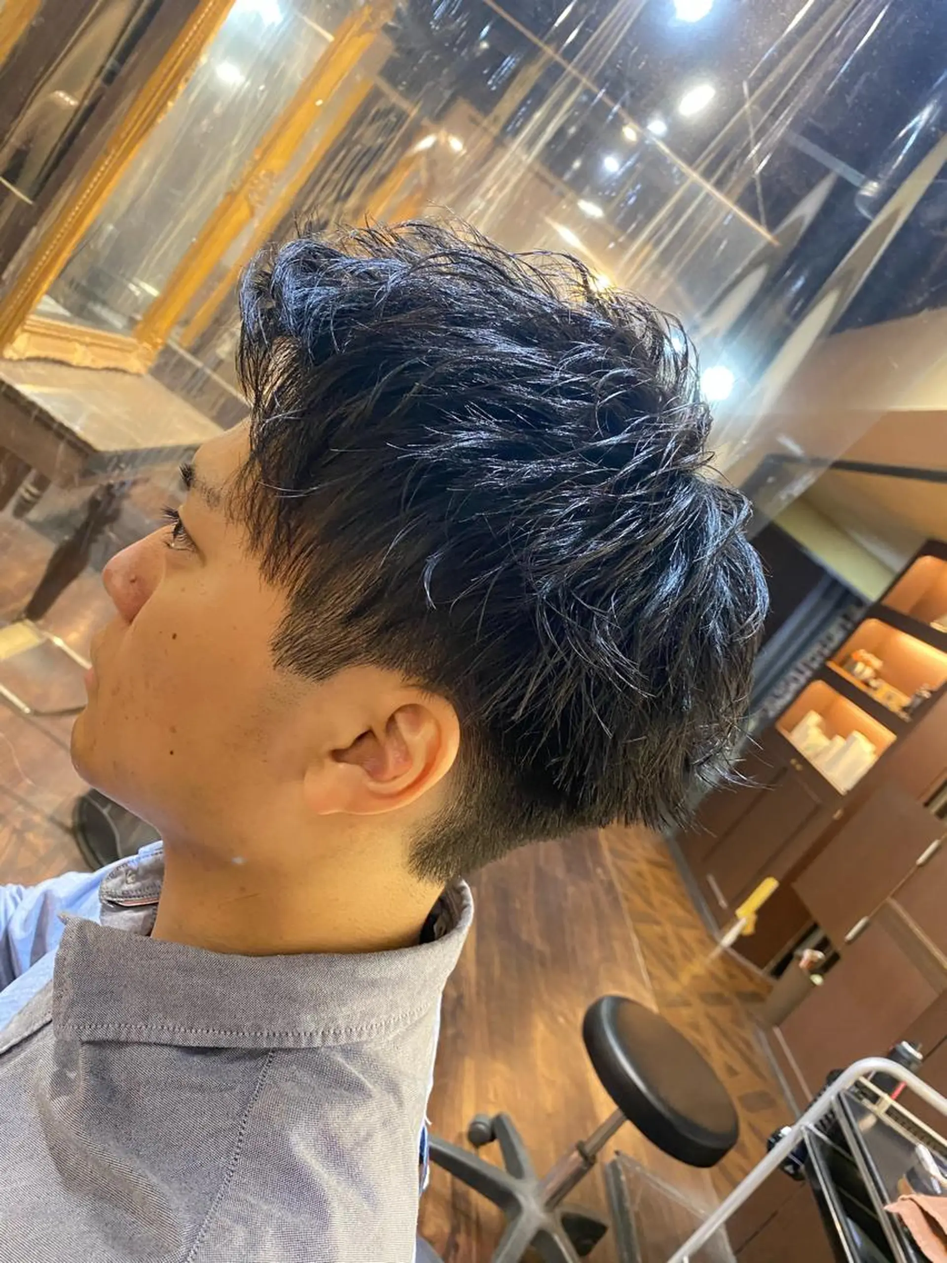 メンズ アップバング 大阪メンズヘアのプロ 高橋 直希のヘアスタイル