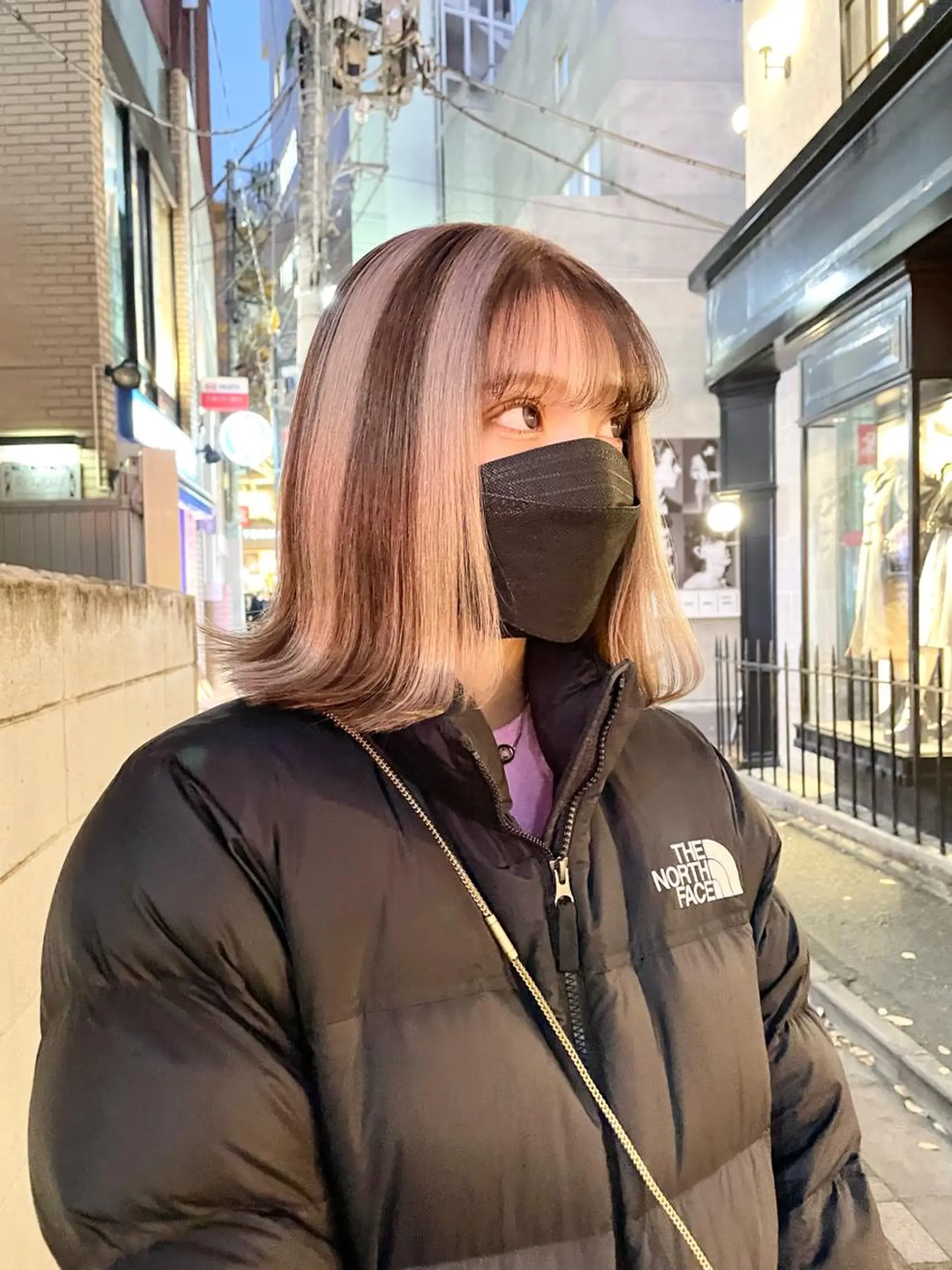 ミディアム カラー デザインカラー インナーカラー ヘアカラー トリートメント ヘアセット ブロンド・ハイトーン ／遠藤将太のヘアスタイル